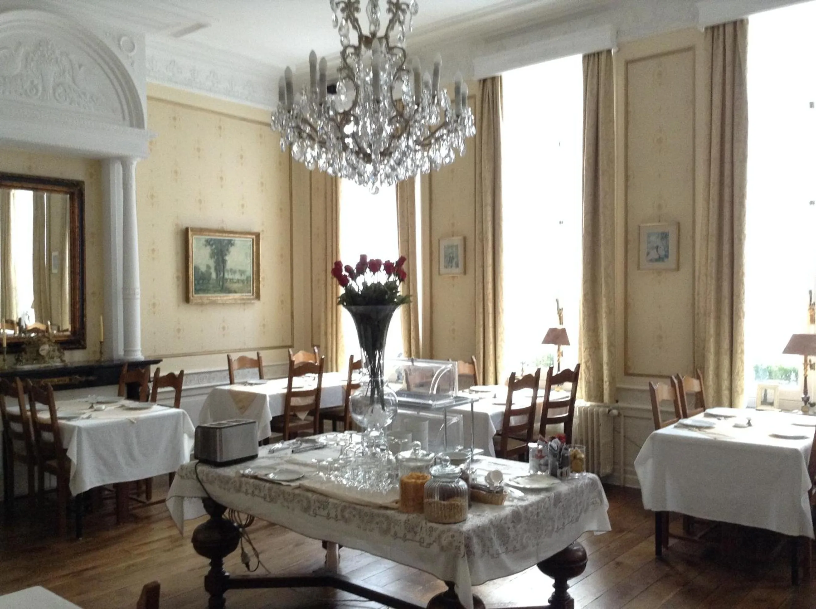 Restaurant/places to eat in Hotel Patritius