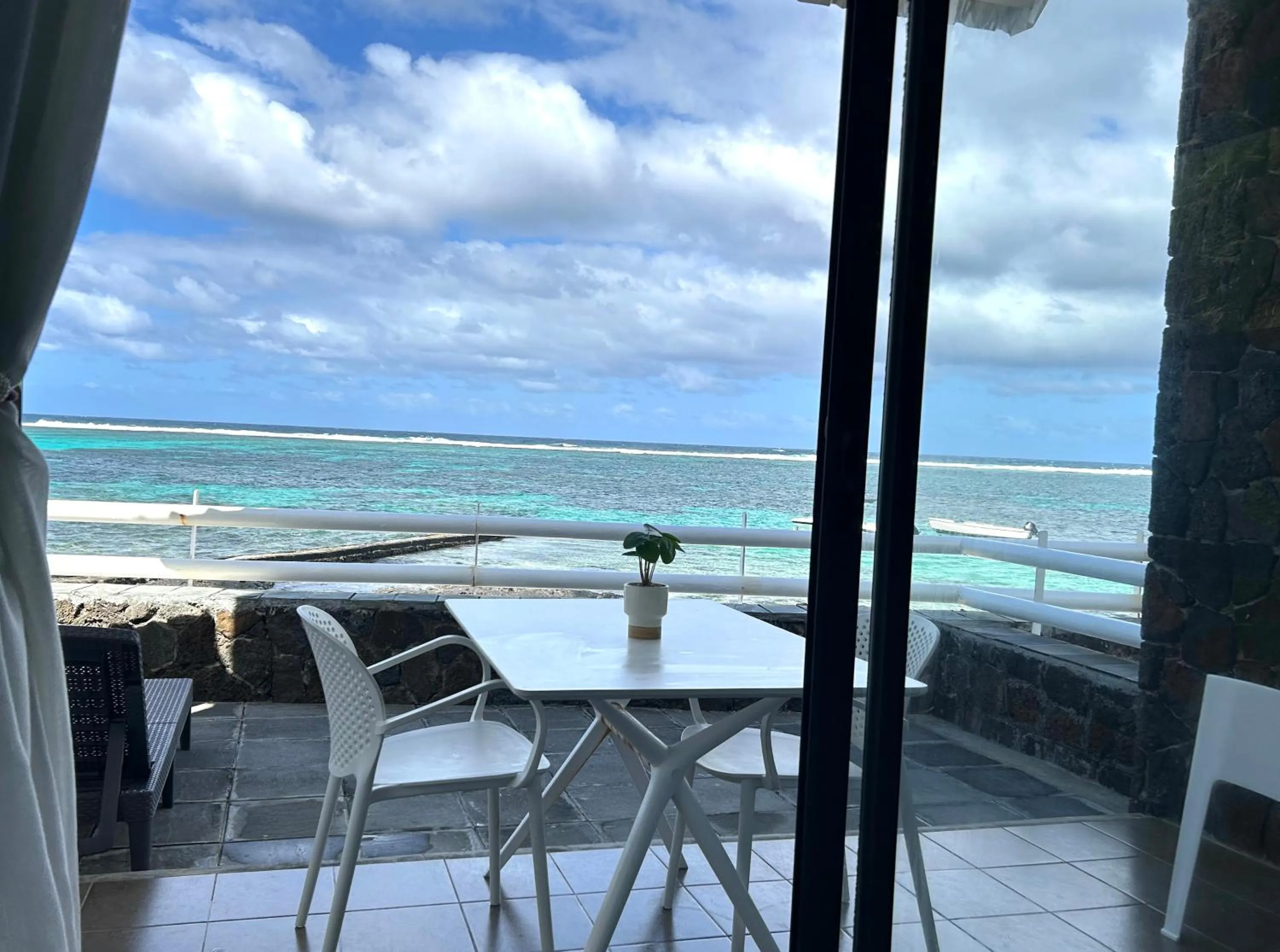 Balcony/Terrace in Blue Beryl Guest House