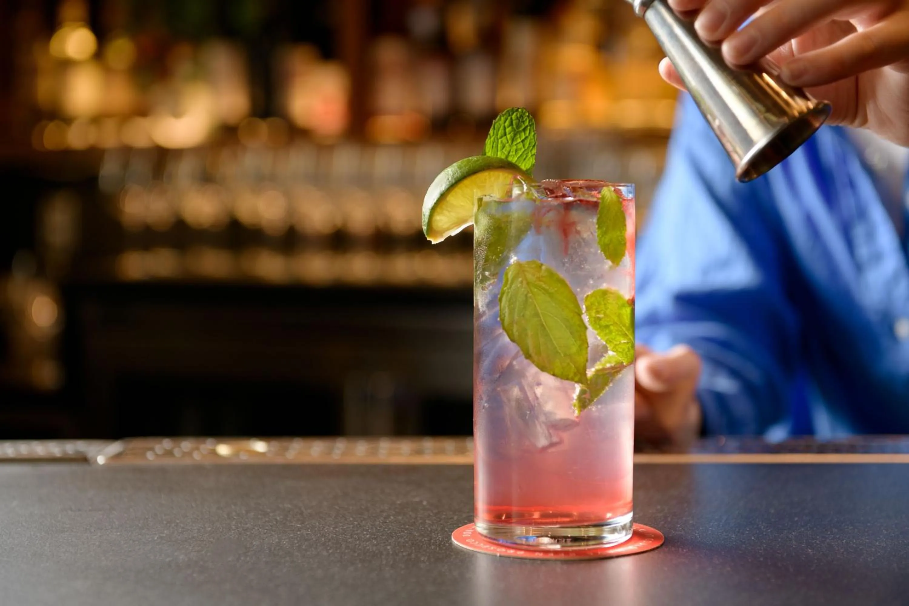 Food and drinks in LUMA Hotel - Times Square