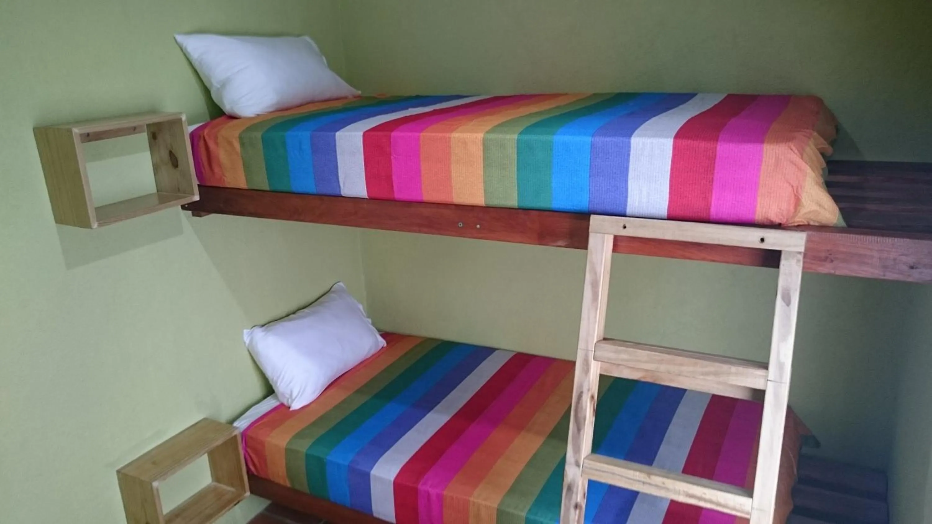 bunk bed, Bed in Retreat Seaside
