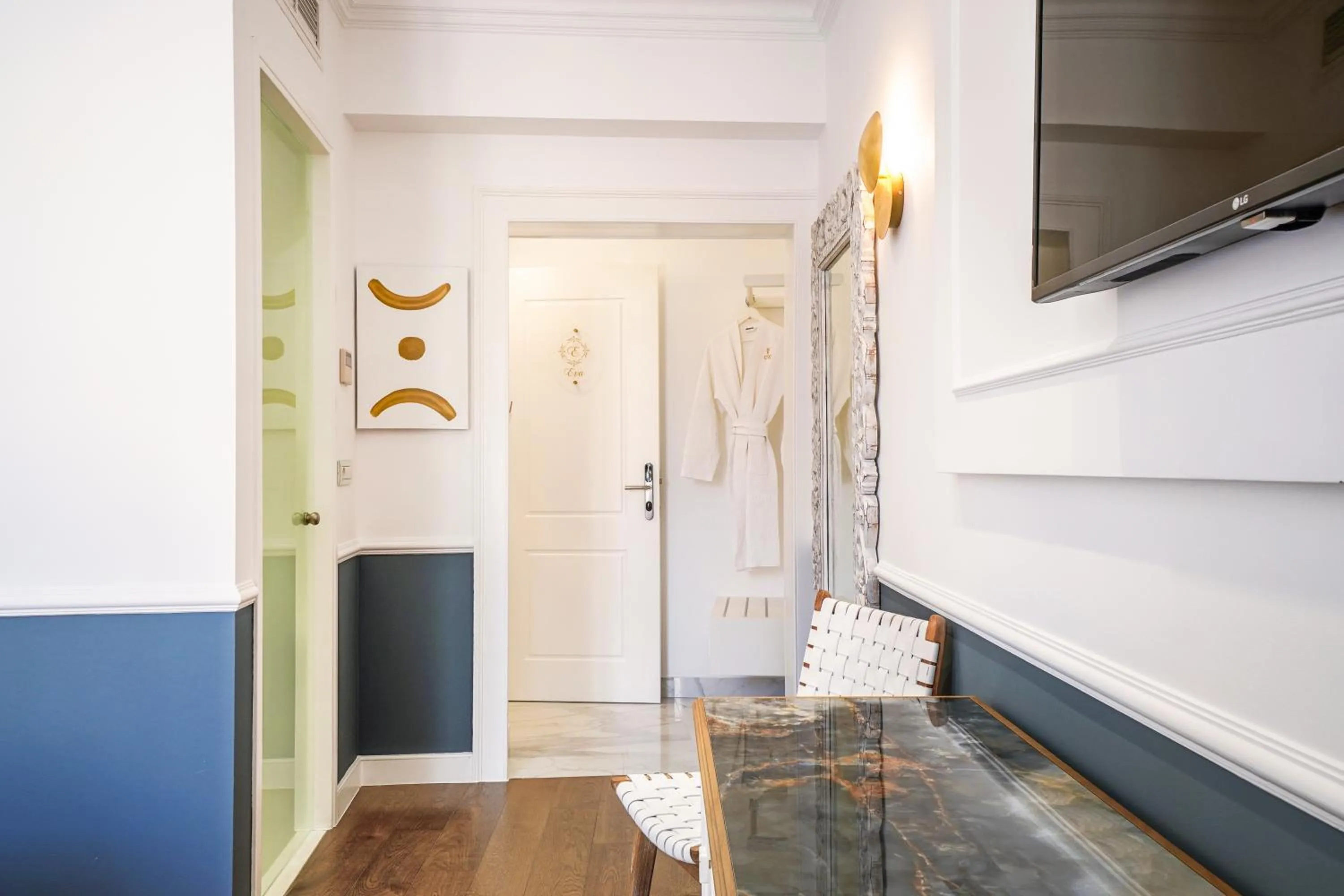 Photo of the whole room in Casa Kallergi