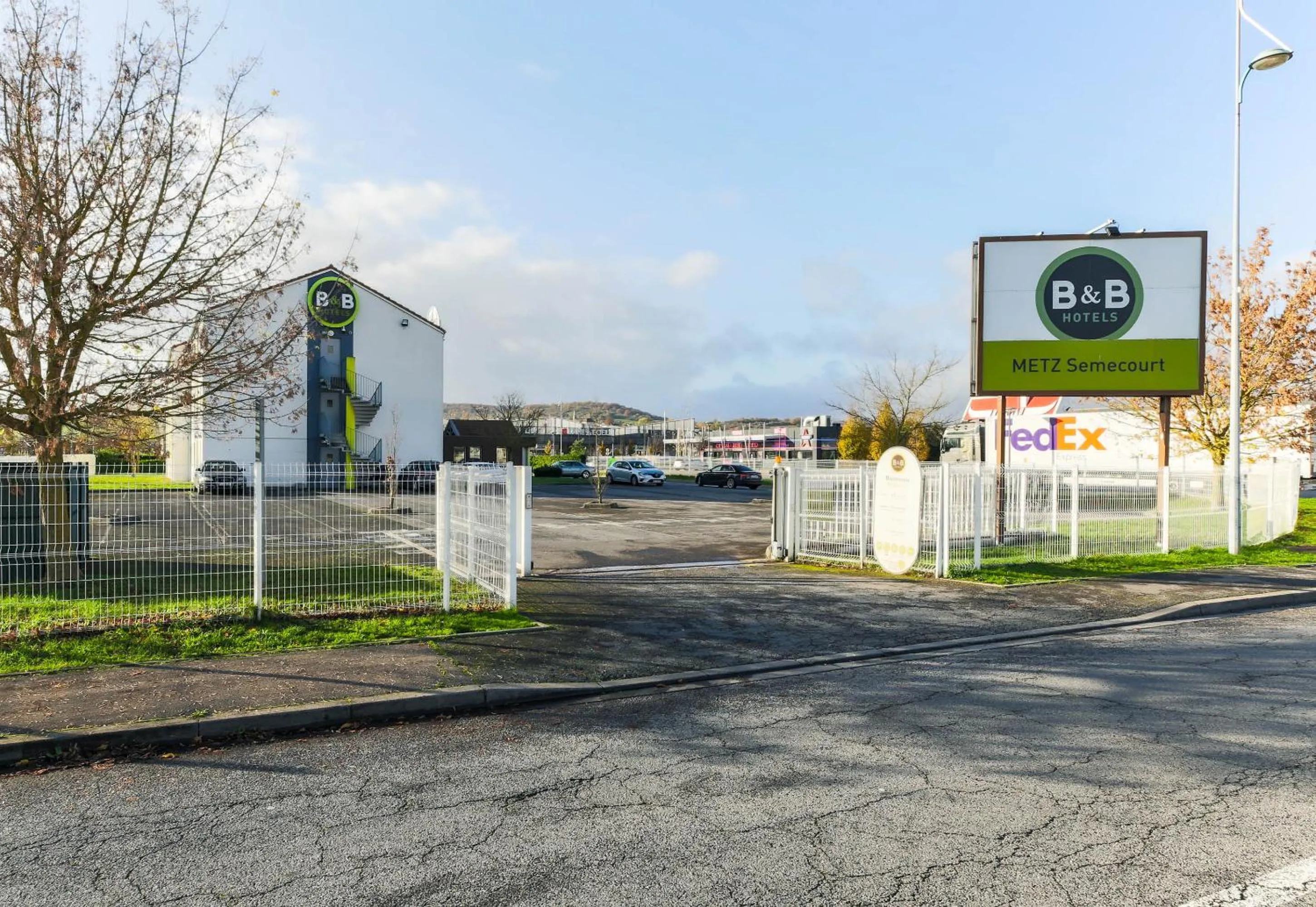 Parking in B&B HOTEL Metz Semécourt
