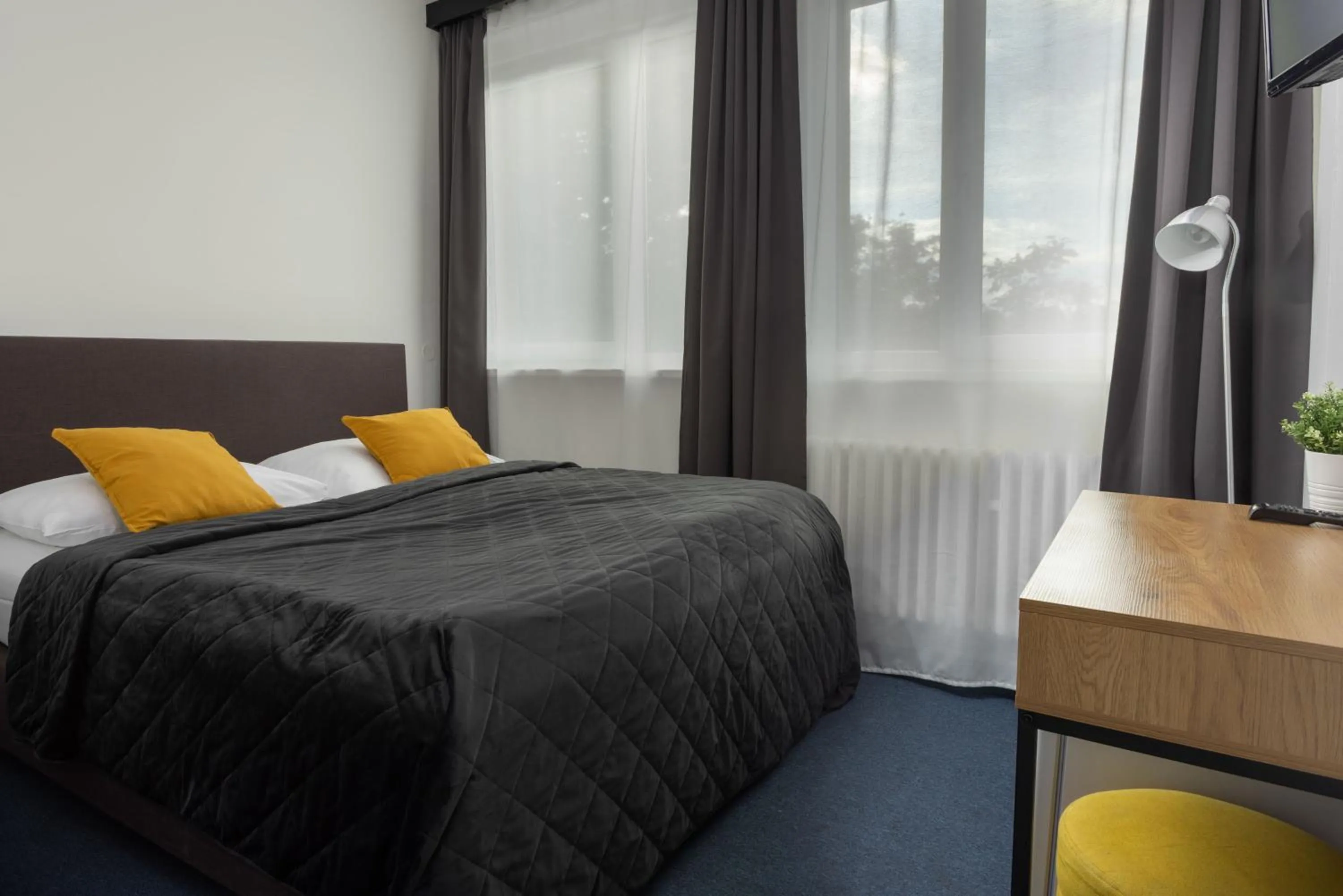 Bedroom, Bed in Hotel AMITY