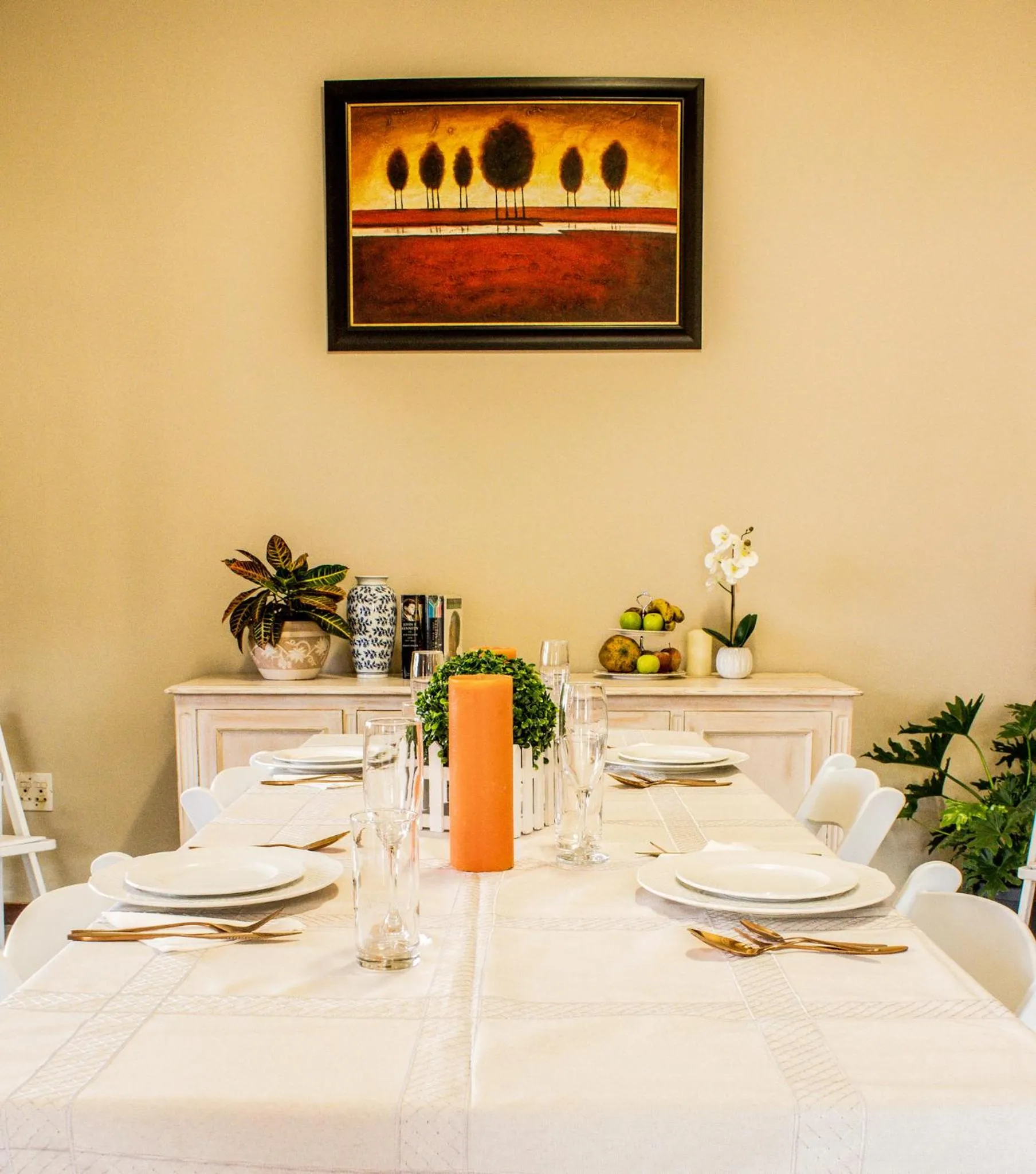 Dining area in Pro Active Guest House