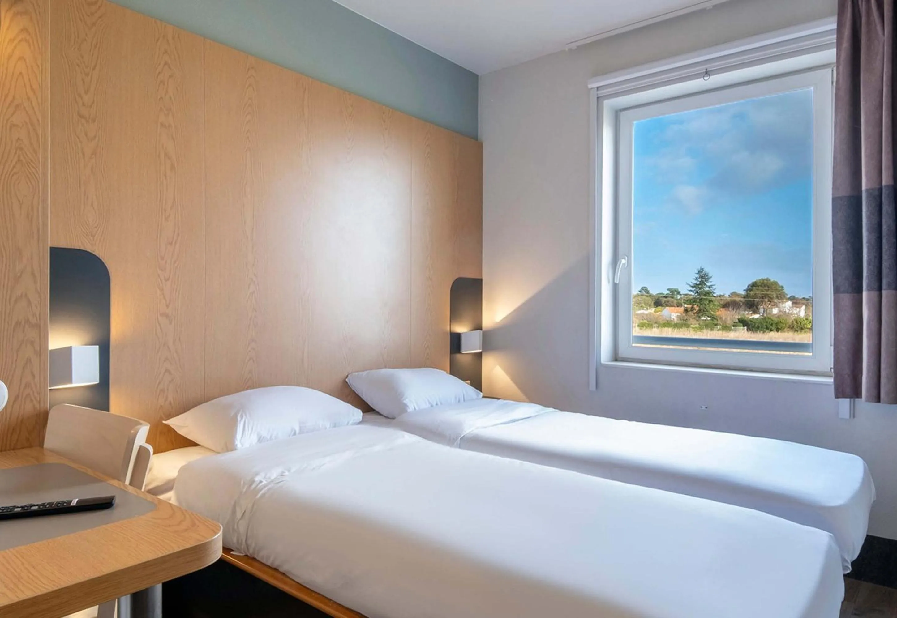 Bedroom, Bed in B&B HOTEL Royan La Palmyre