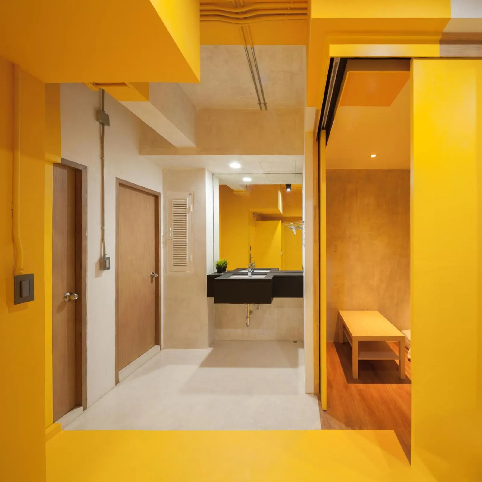Bathroom, Bed in BoB Hostel บ็อบโฮสเทล