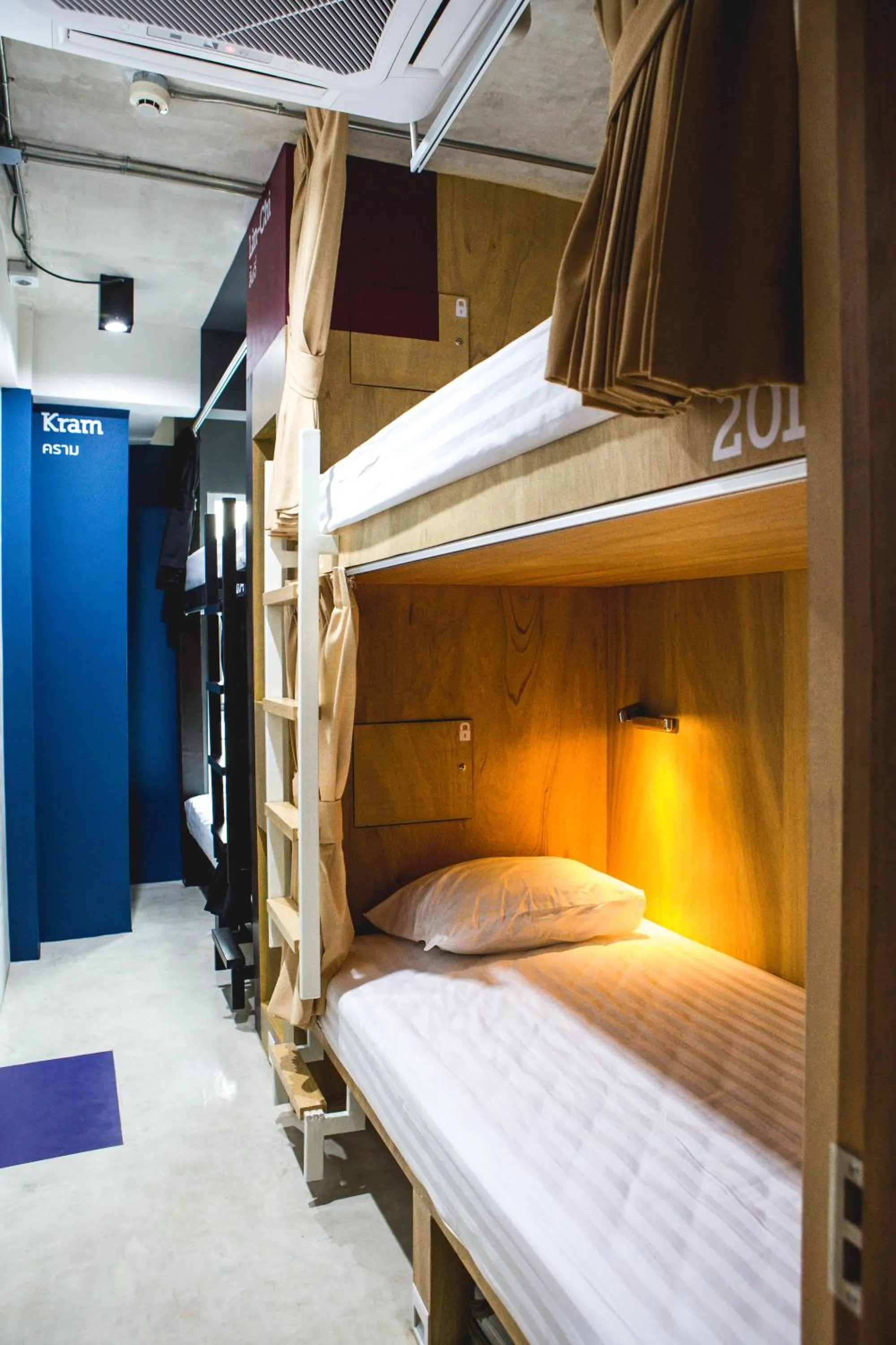 Photo of the whole room, Bed in BoB Hostel บ็อบโฮสเทล