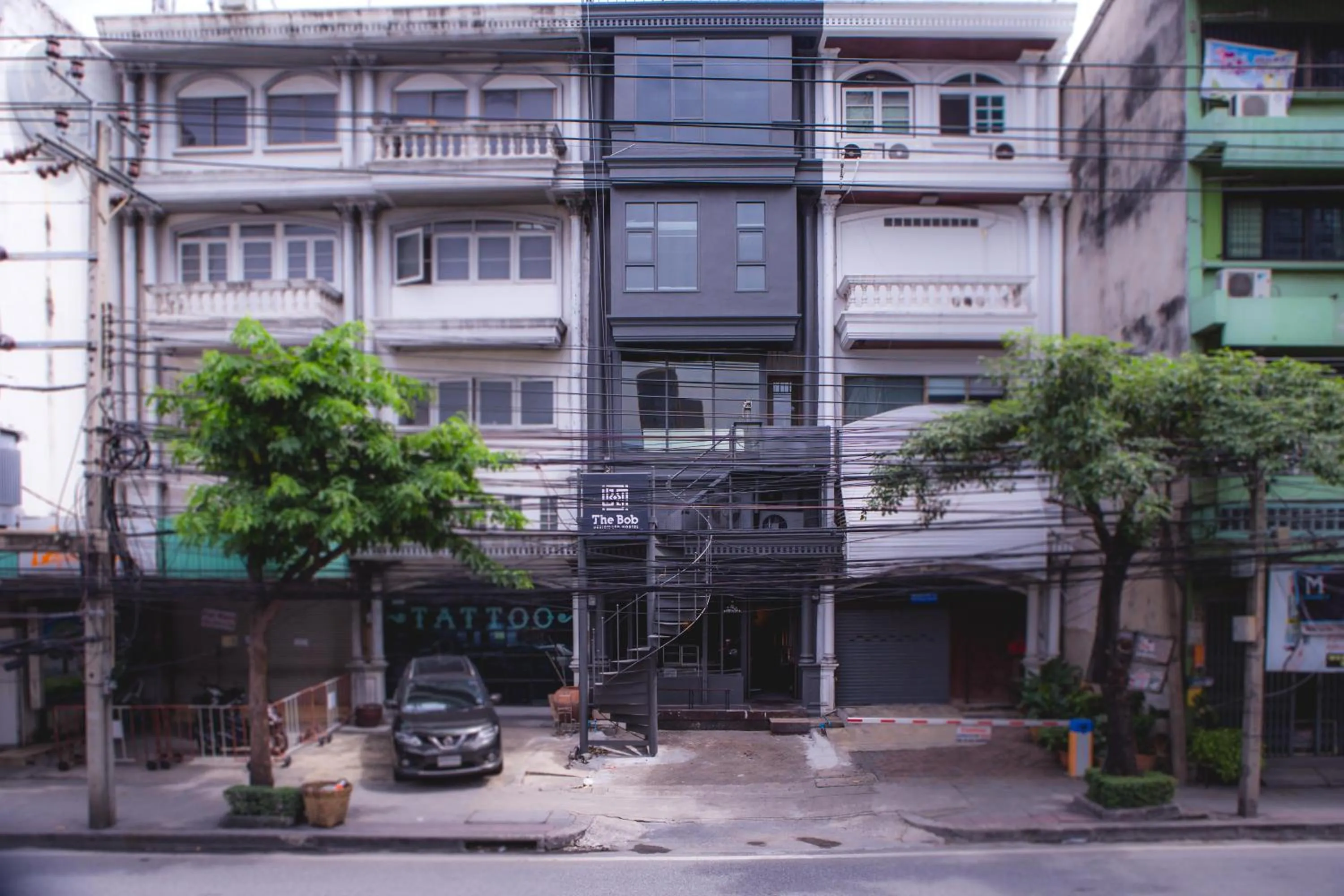 Street view in BoB Hostel บ็อบโฮสเทล