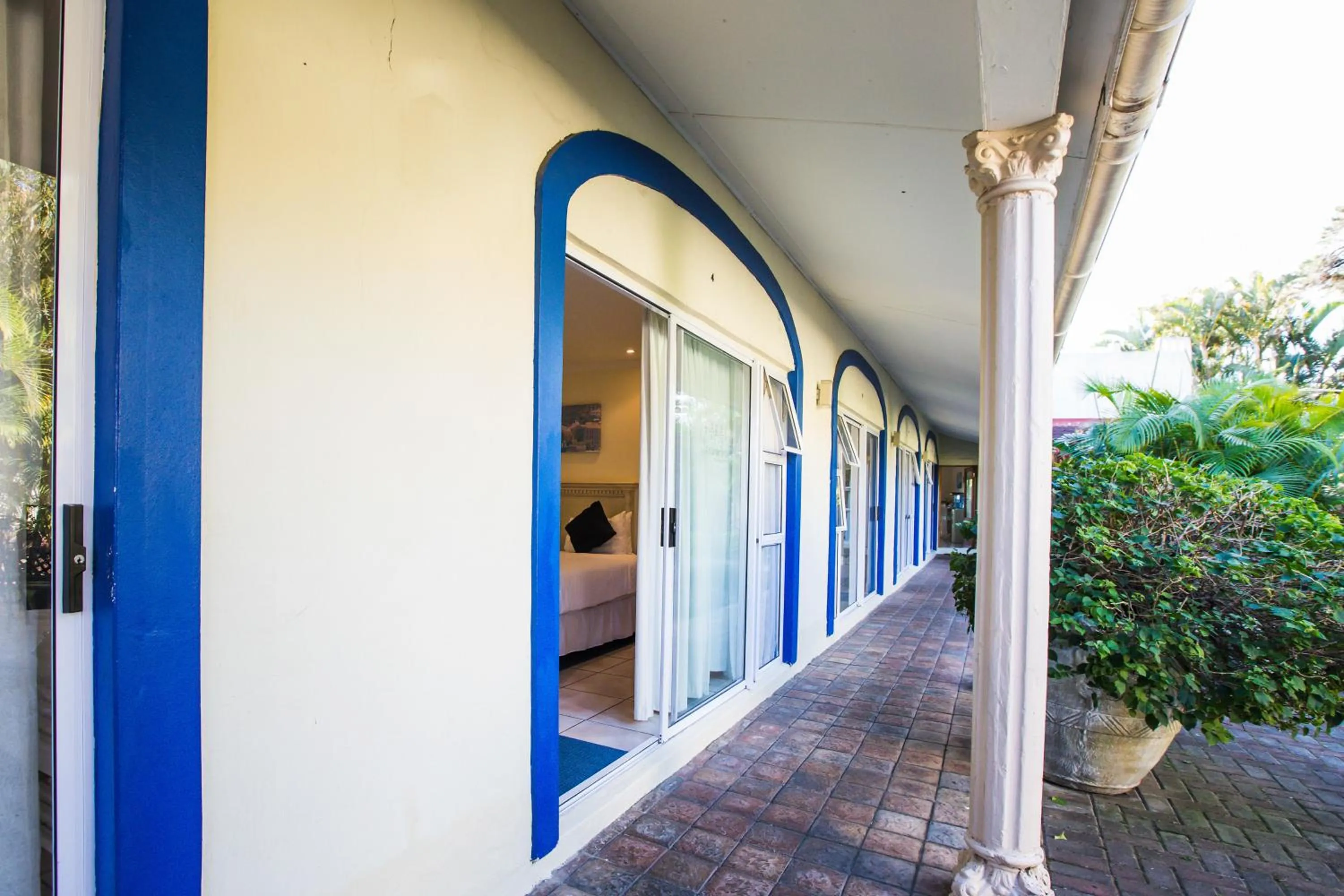Facade/entrance in Santorini Guesthouse
