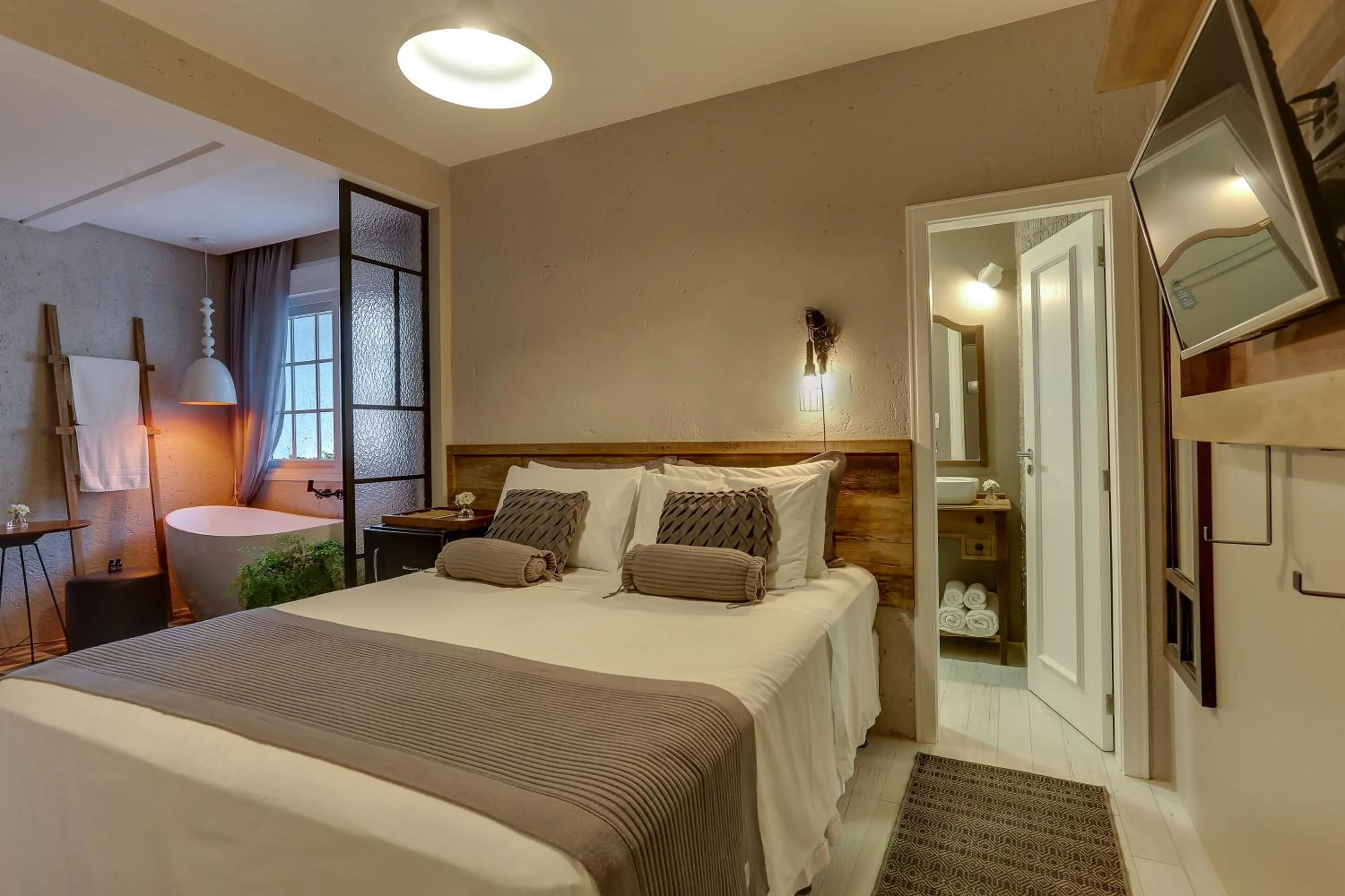 Bed in Solar Beach Hotel