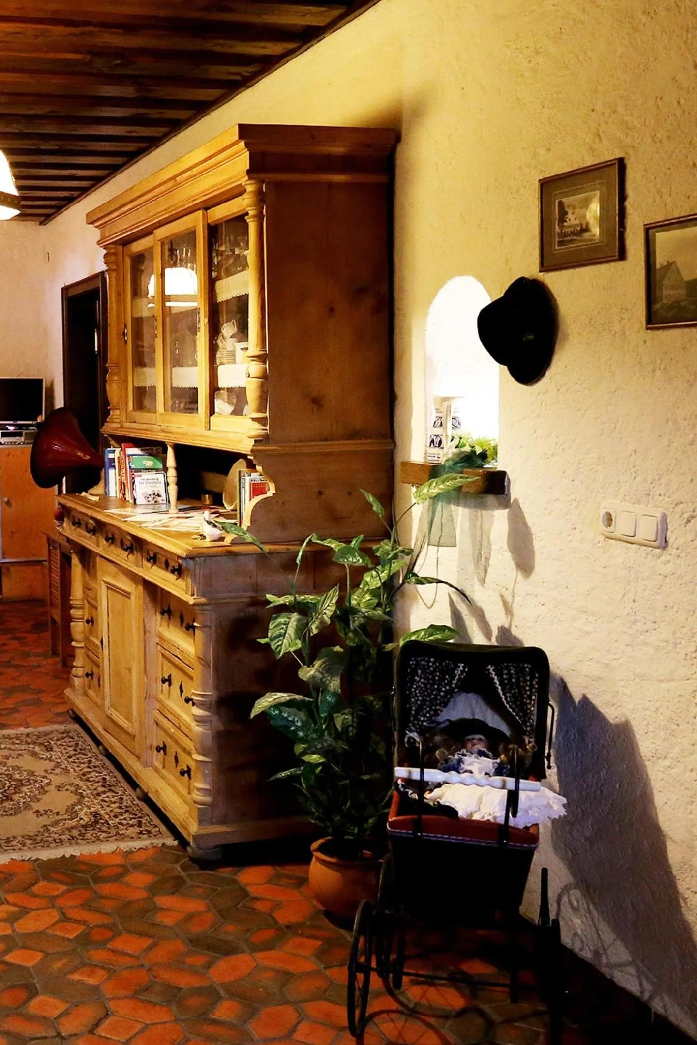 Lobby or reception in Hotel Boarding House Hohenwart