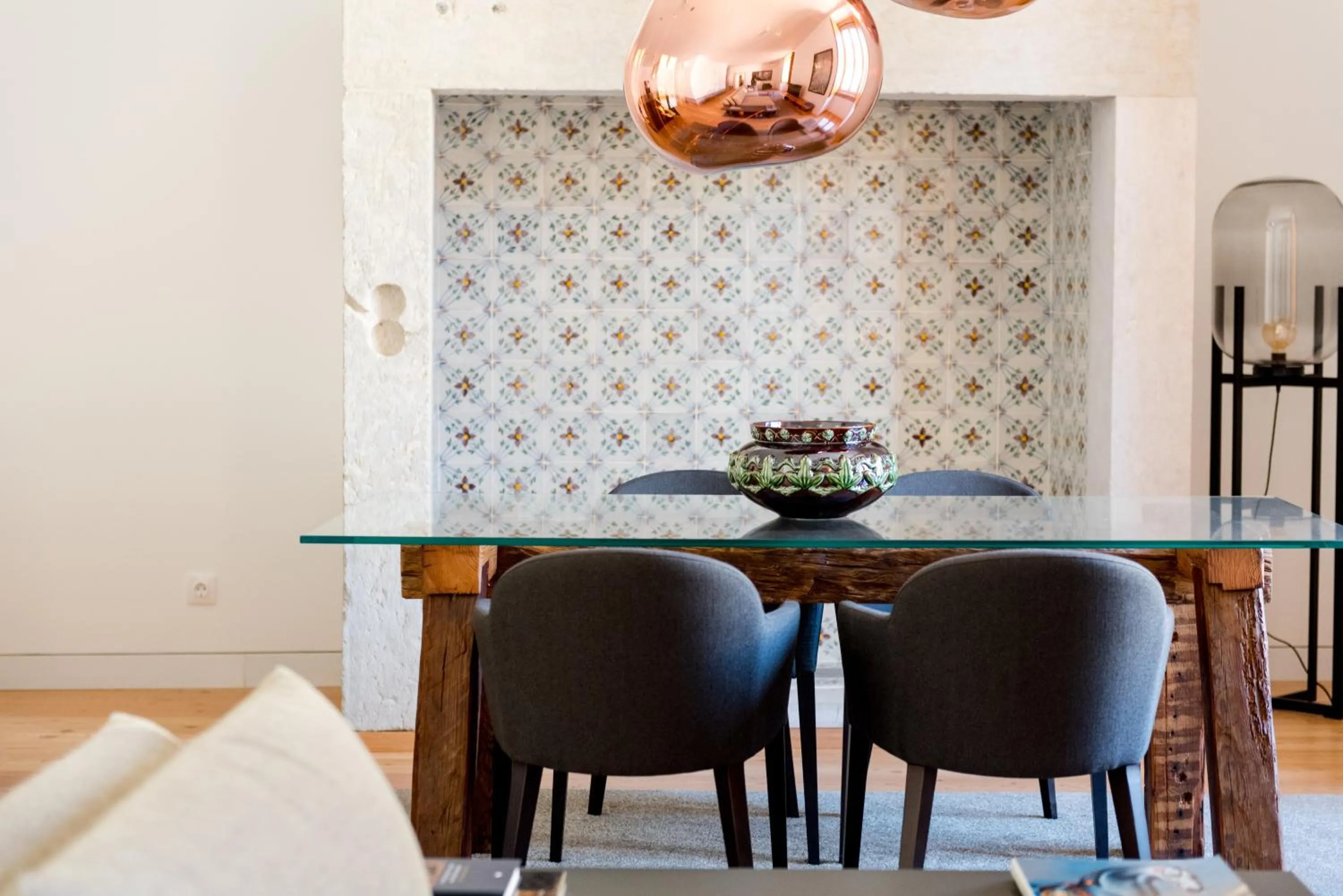 Living room in Flora Chiado Apartments