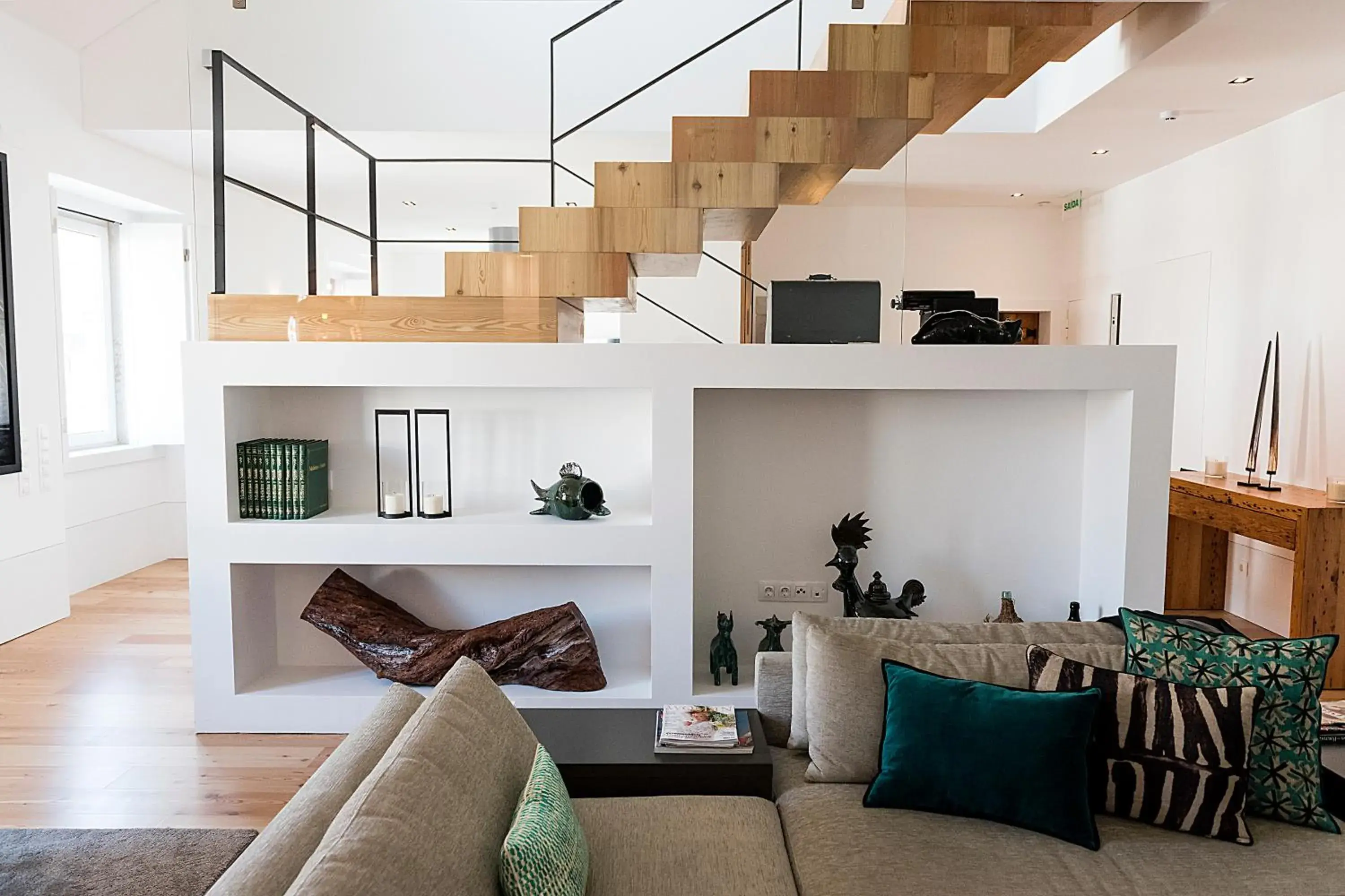 Duplex Two-Bedroom Apartment in Flora Chiado Apartments Duplex Two-Bedroom Apartment in Flora Chiado Apartments