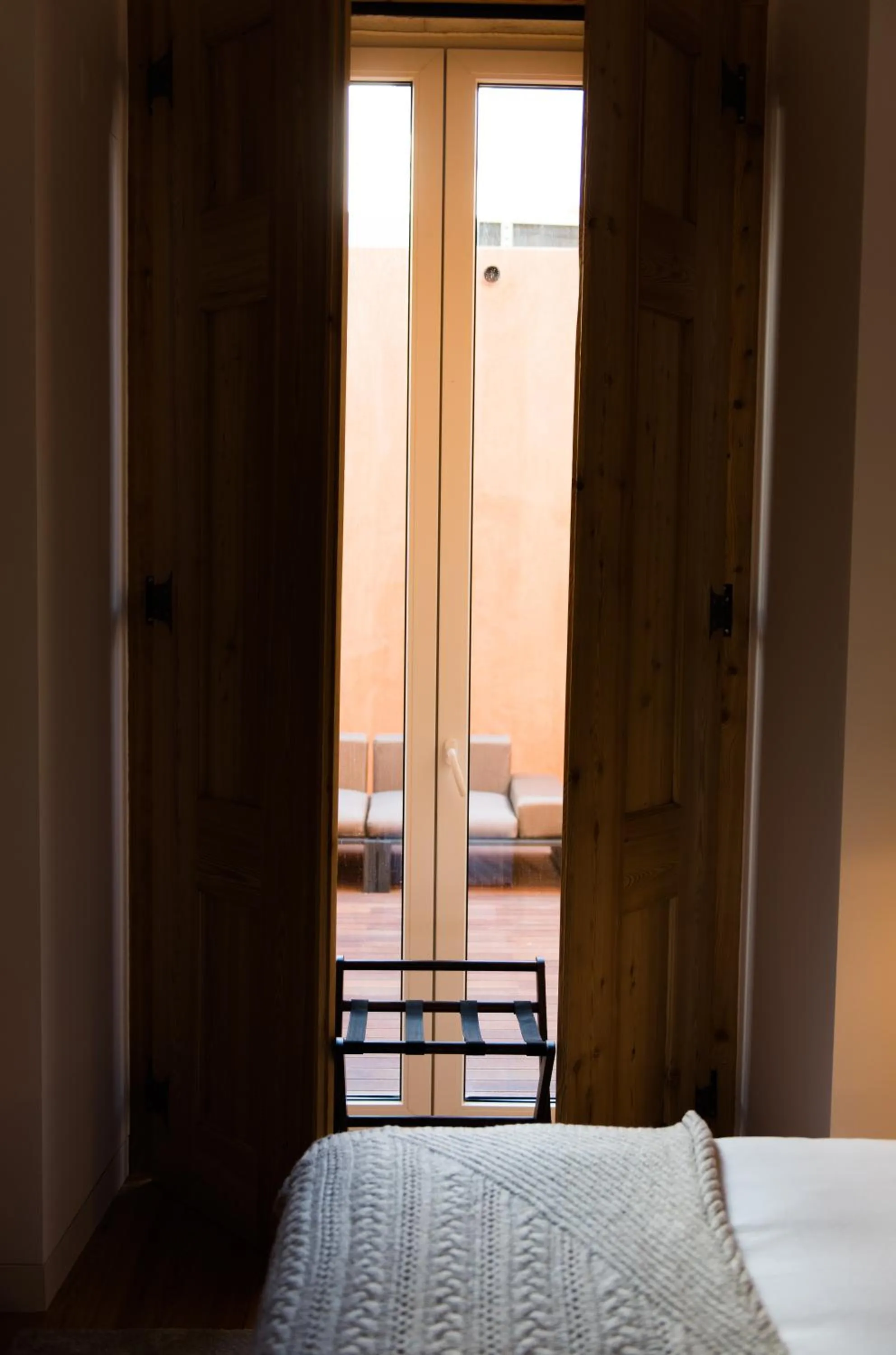 Bed in Flora Chiado Apartments