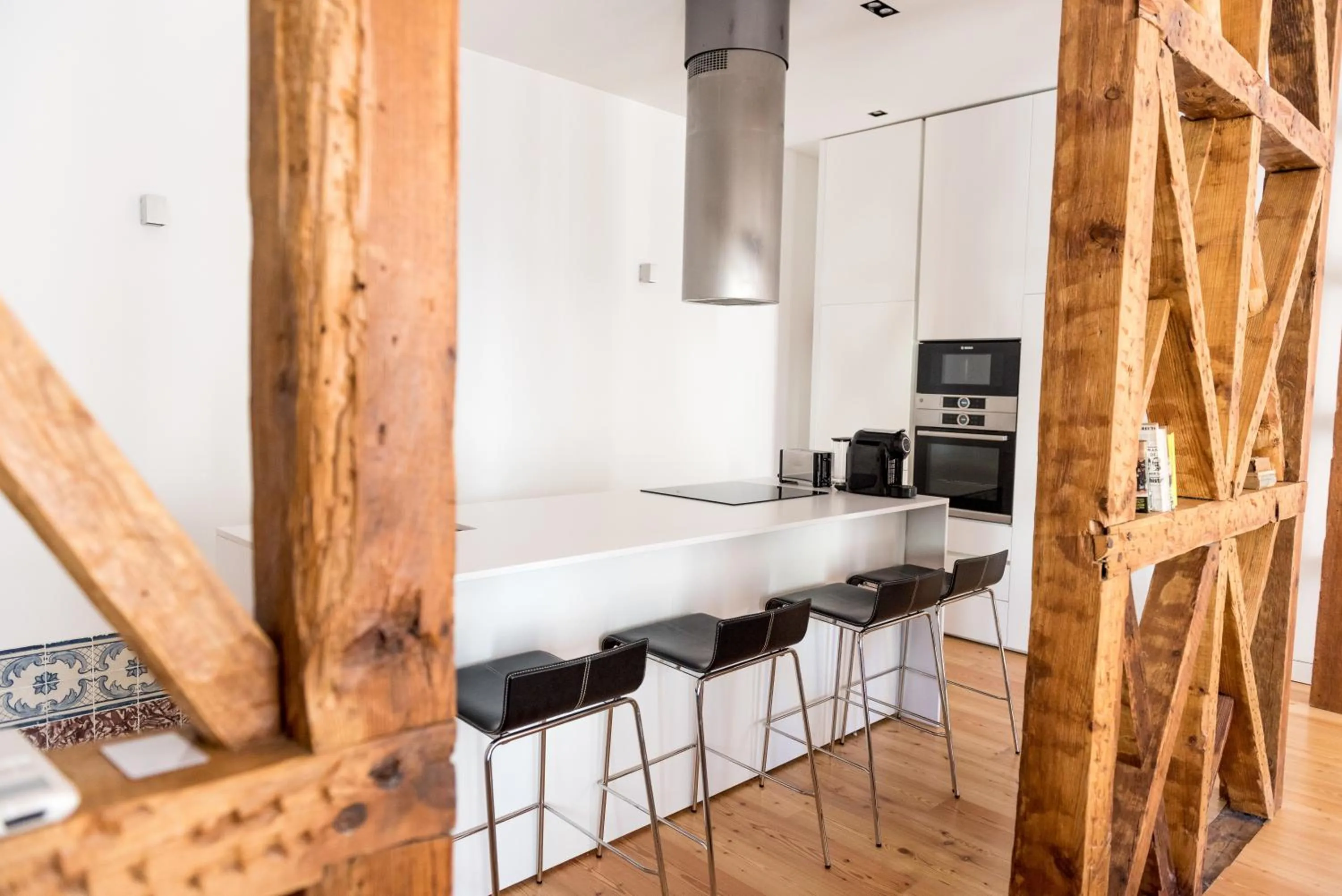 Kitchen or kitchenette in Flora Chiado Apartments