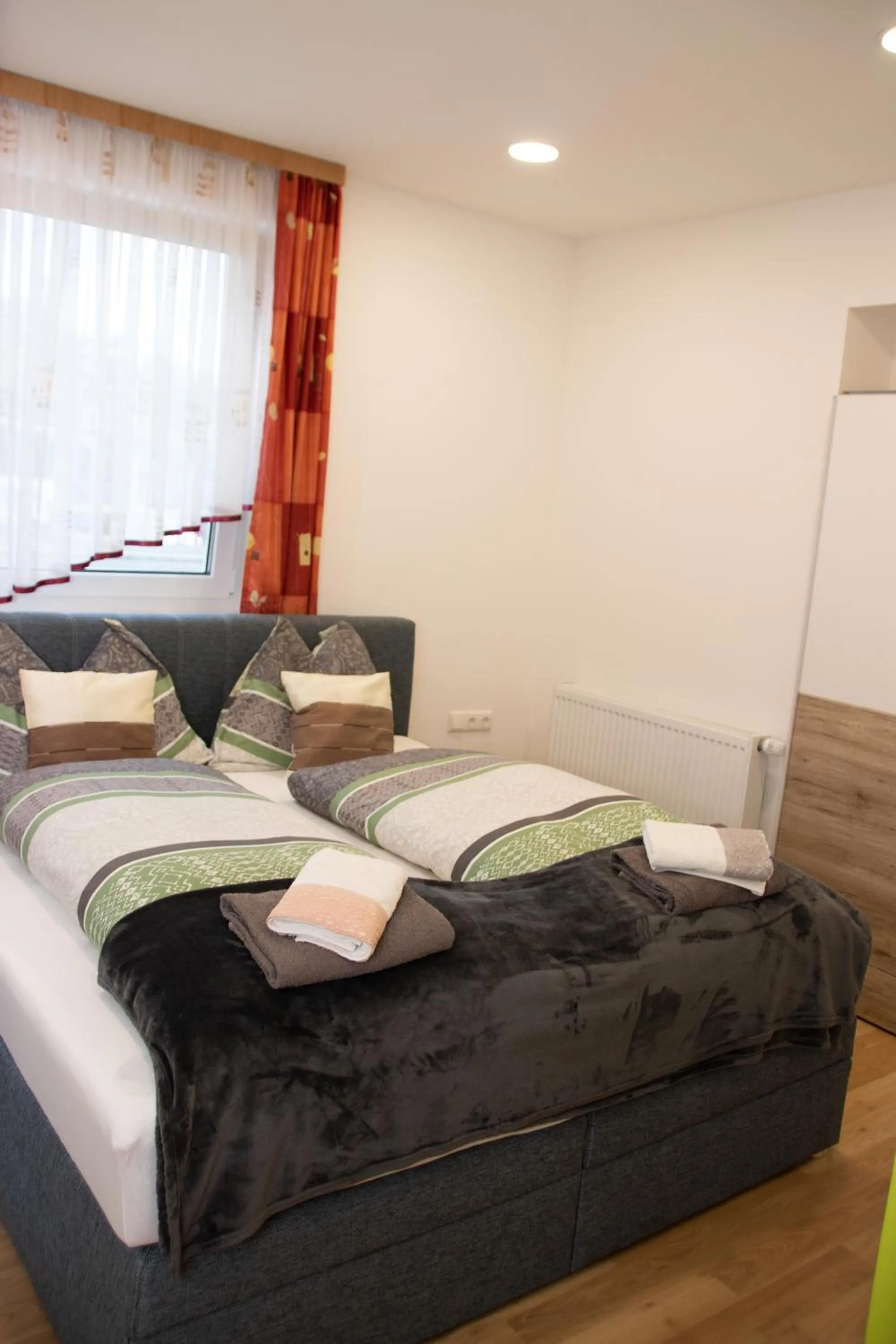 Bed in Die Schlafstube - Bed & Breakfast