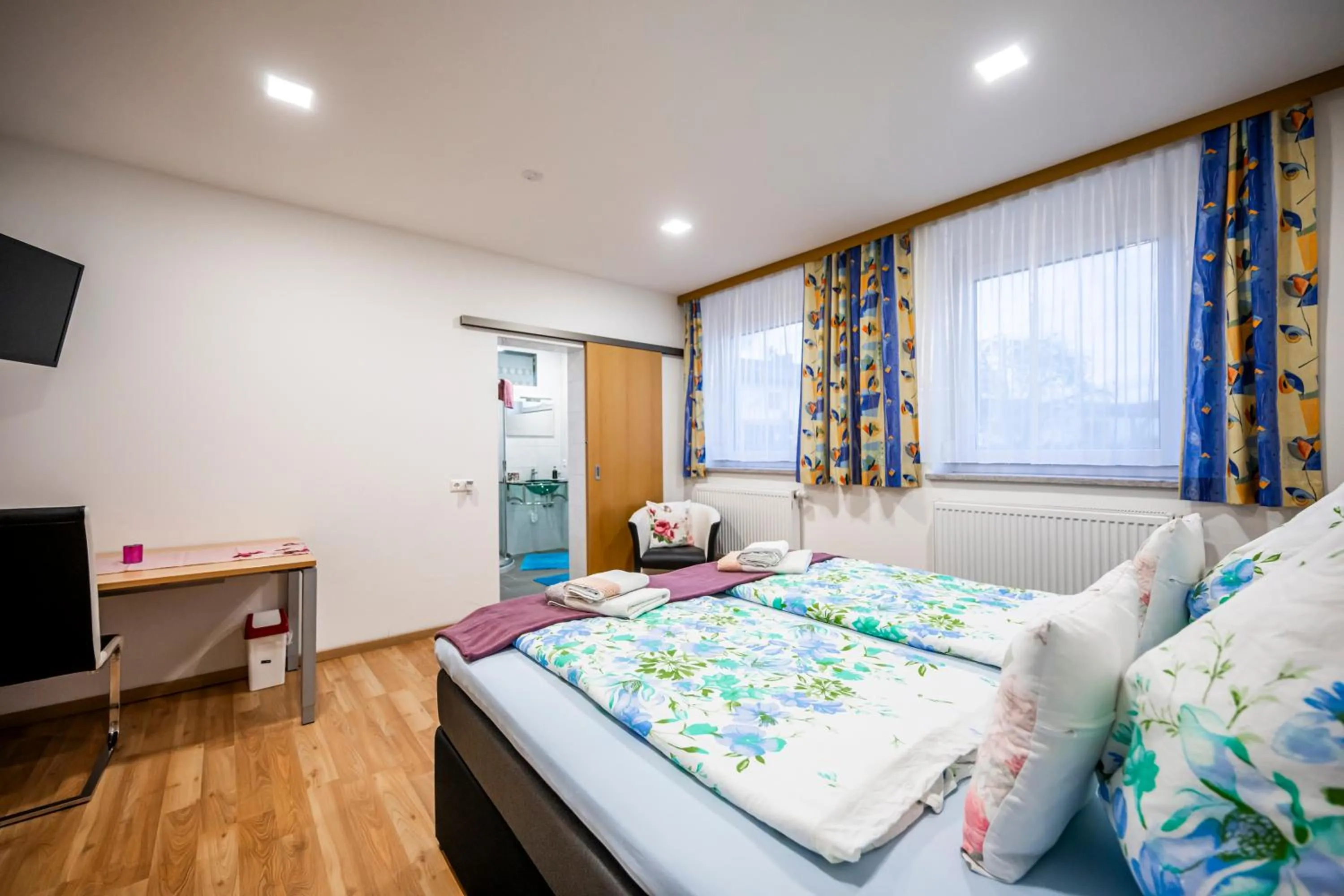 Bed in Die Schlafstube - Bed & Breakfast