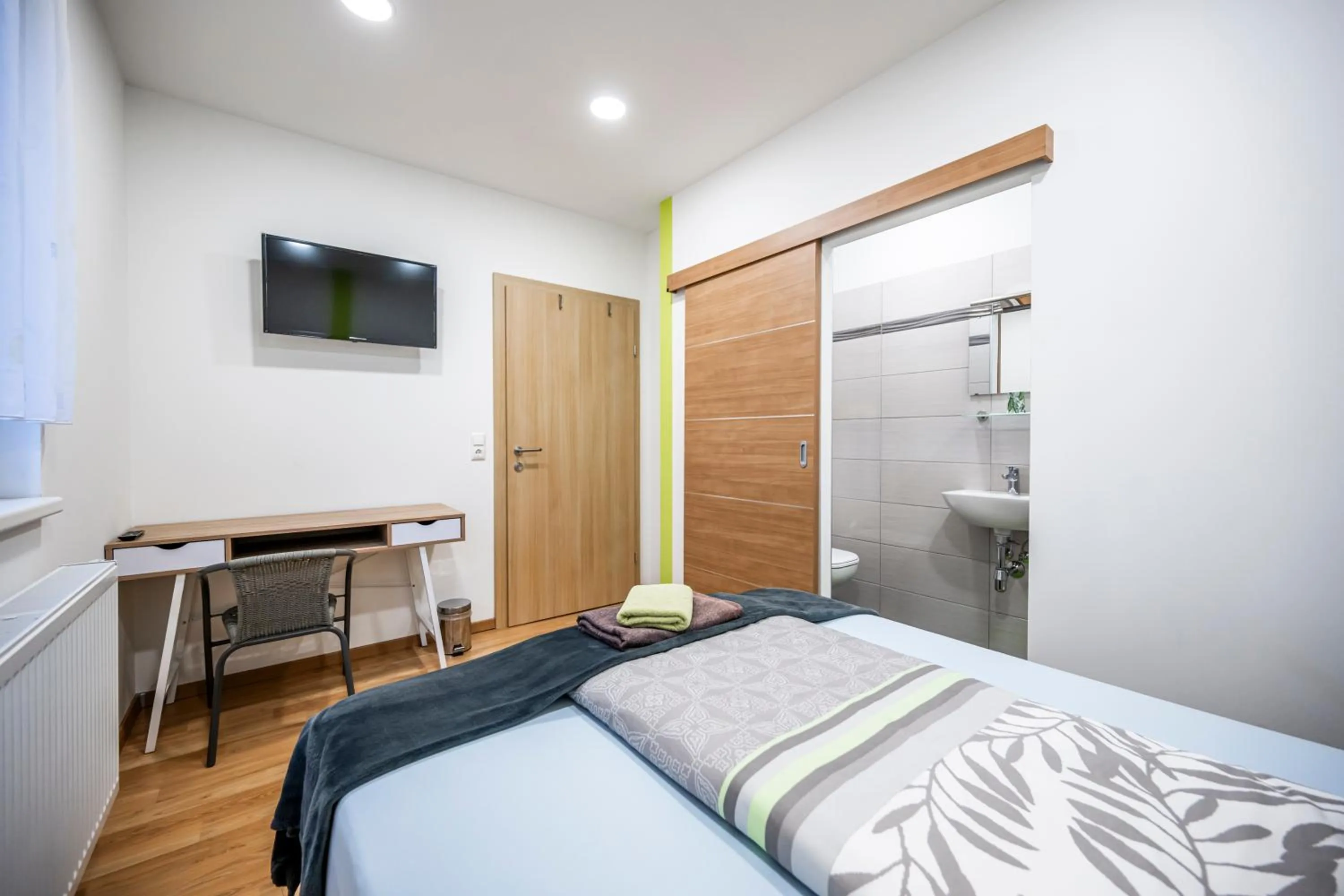 Bed in Die Schlafstube - Bed & Breakfast