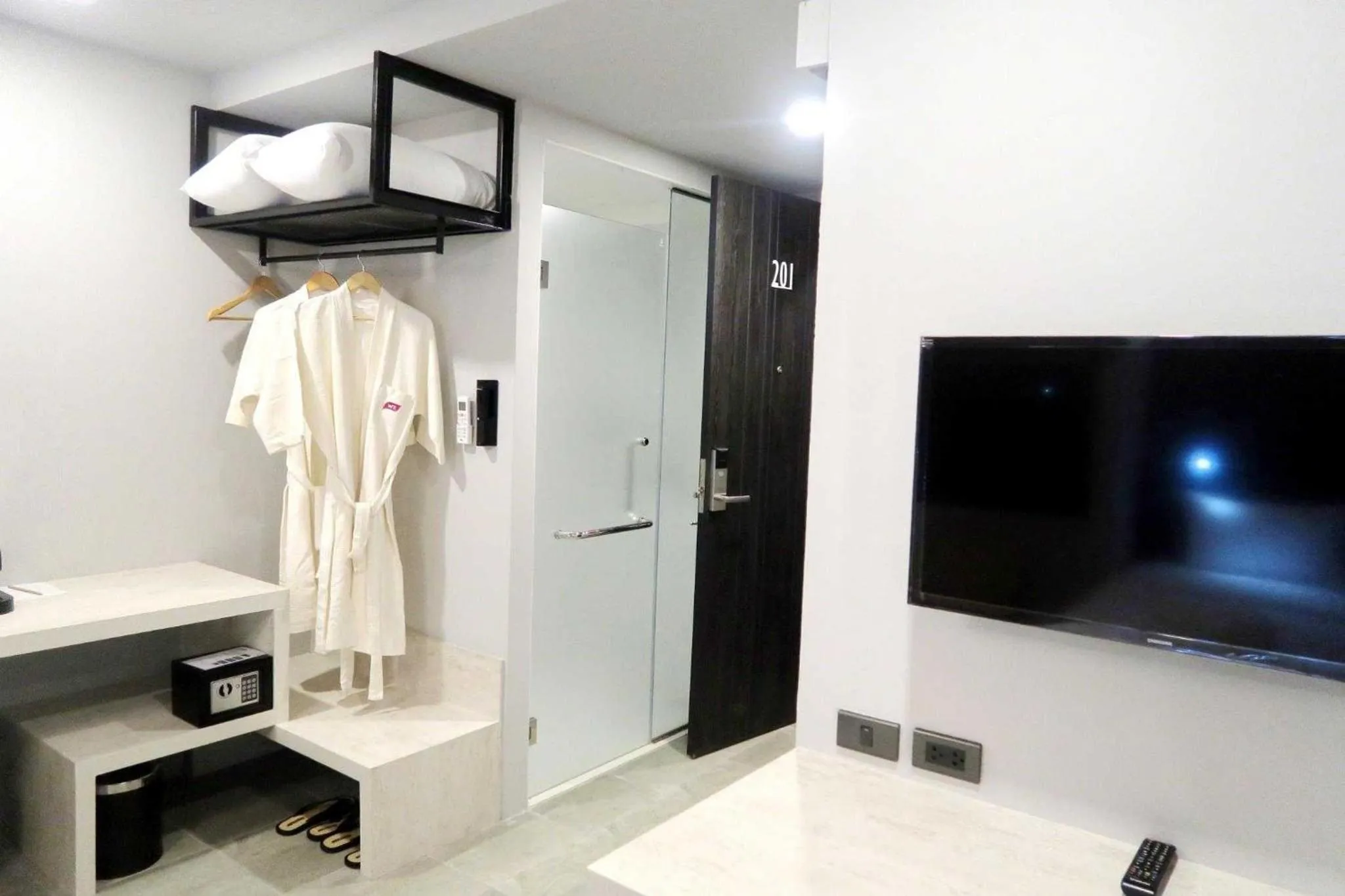 TV and multimedia in WE Terminal Hotel