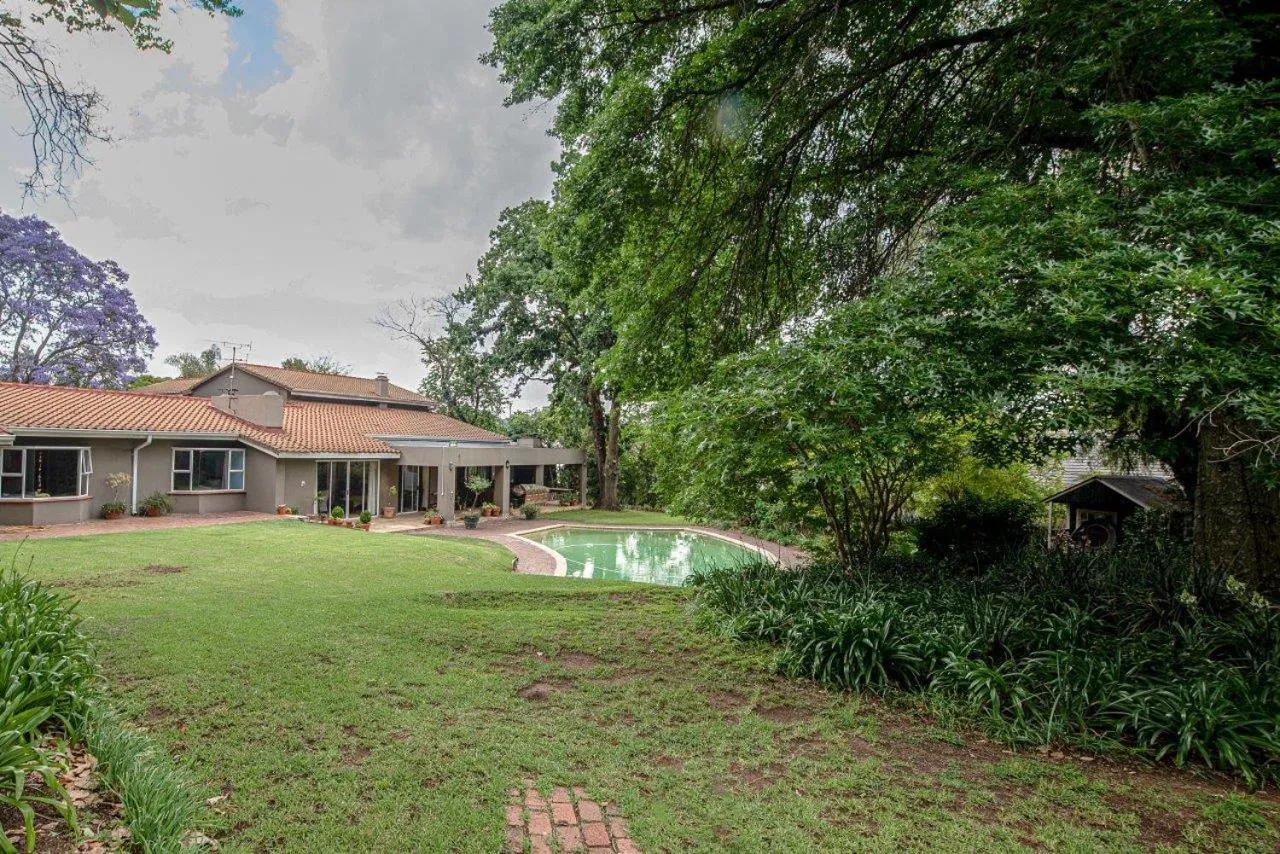 Garden in Wild Olive Executive Suite