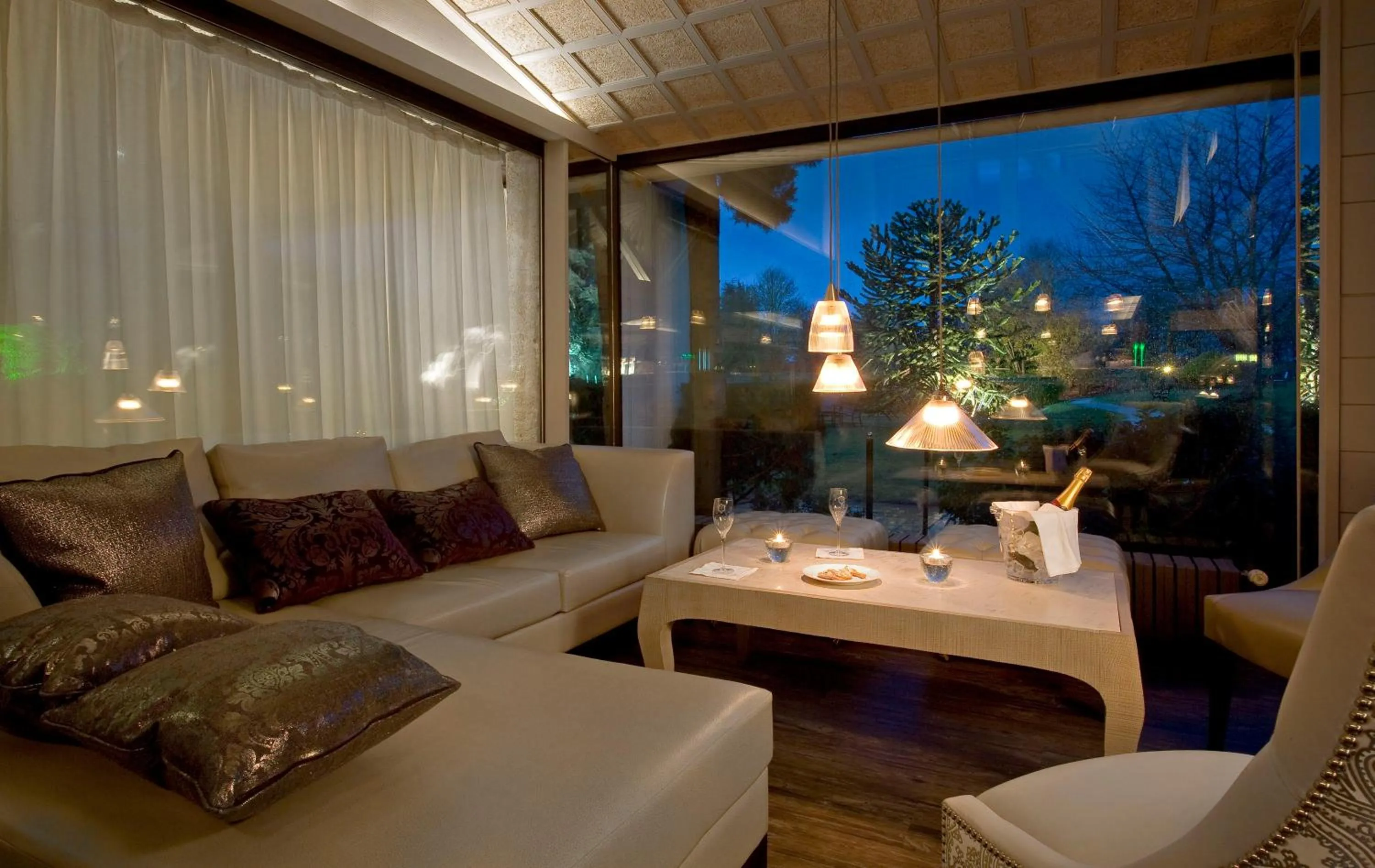 Lobby or reception in Relais du Bois Saint Georges - Hôtel de Charme