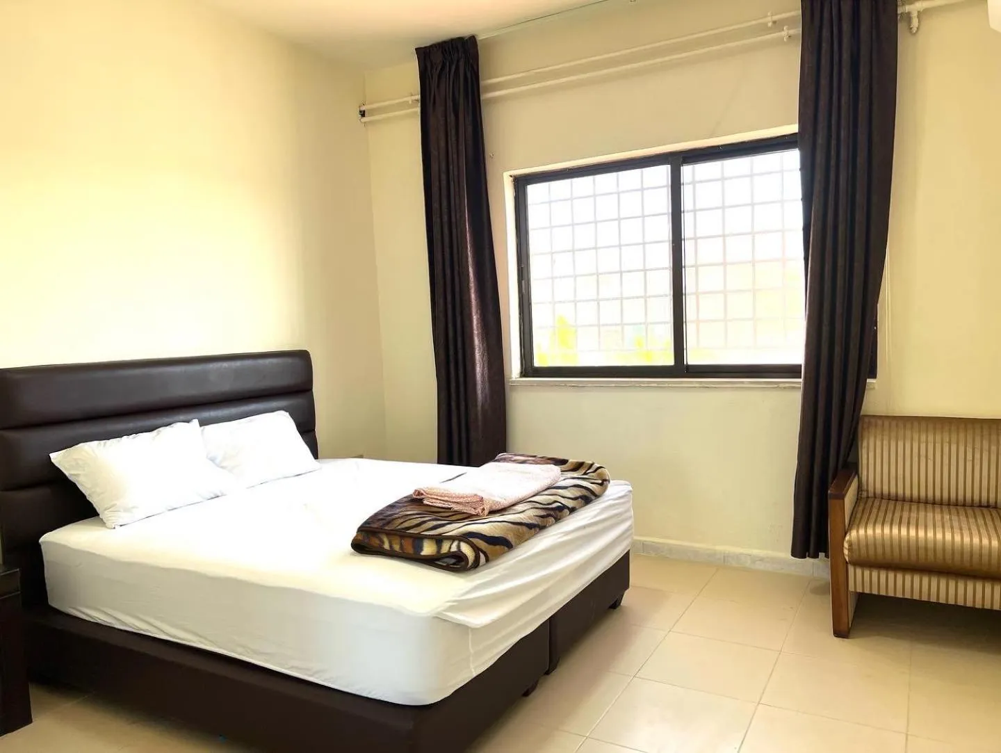 Bed in Al Qatal Building