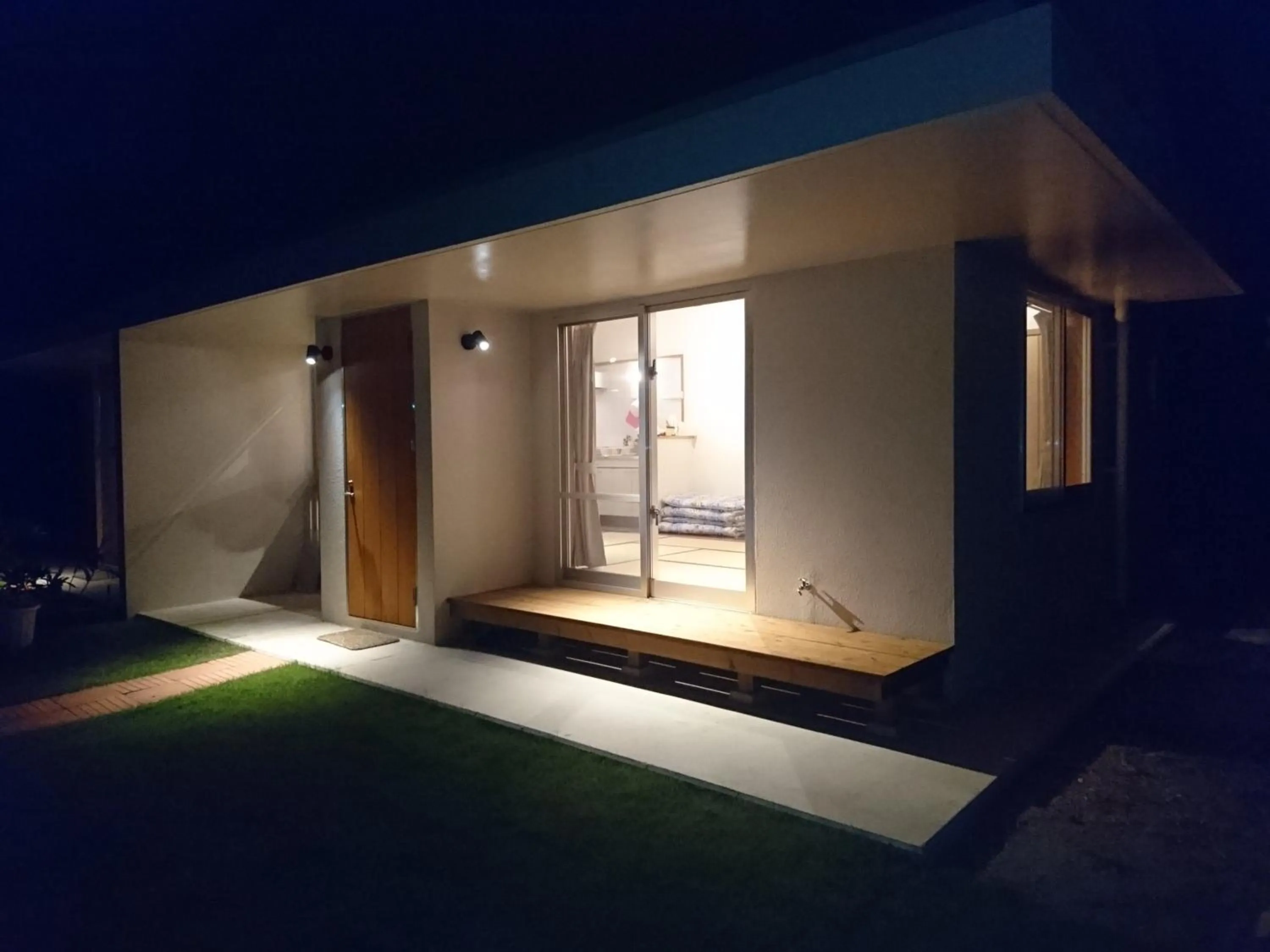 Facade/entrance in Kaeruya