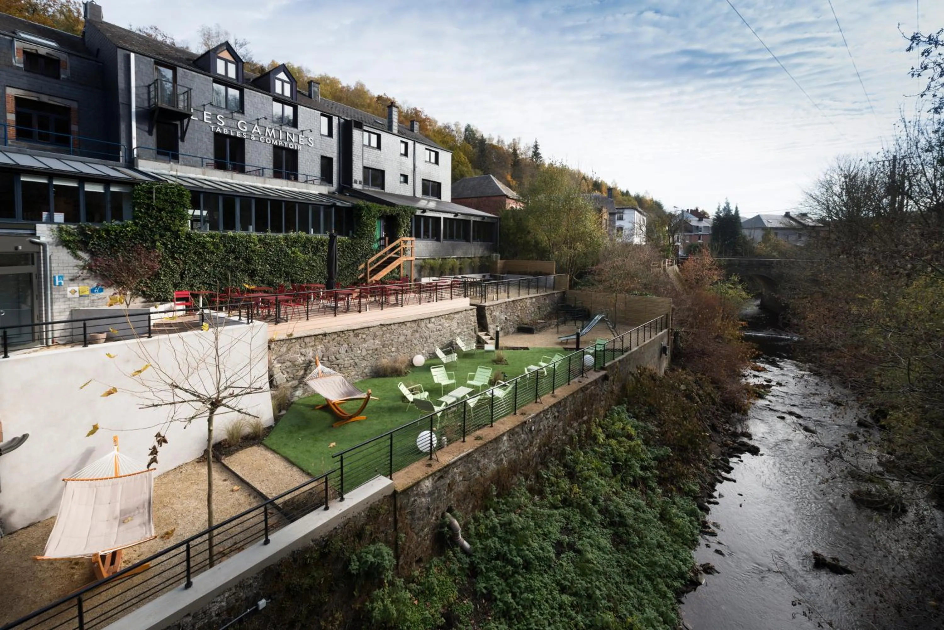 Property building in Hôtel Val de Poix- Logis Hôtel Restaurant