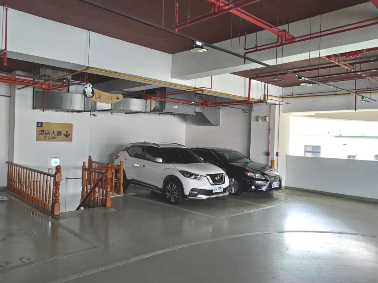 Parking in Walden Hotel