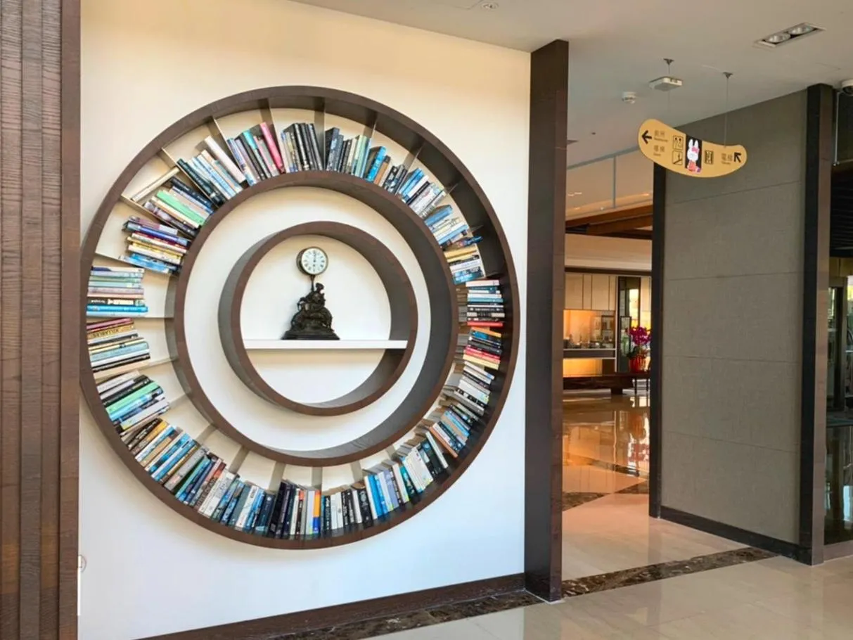 Coffee/tea facilities in Walden Hotel