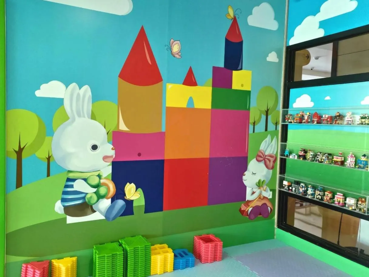 Children play ground in Walden Hotel