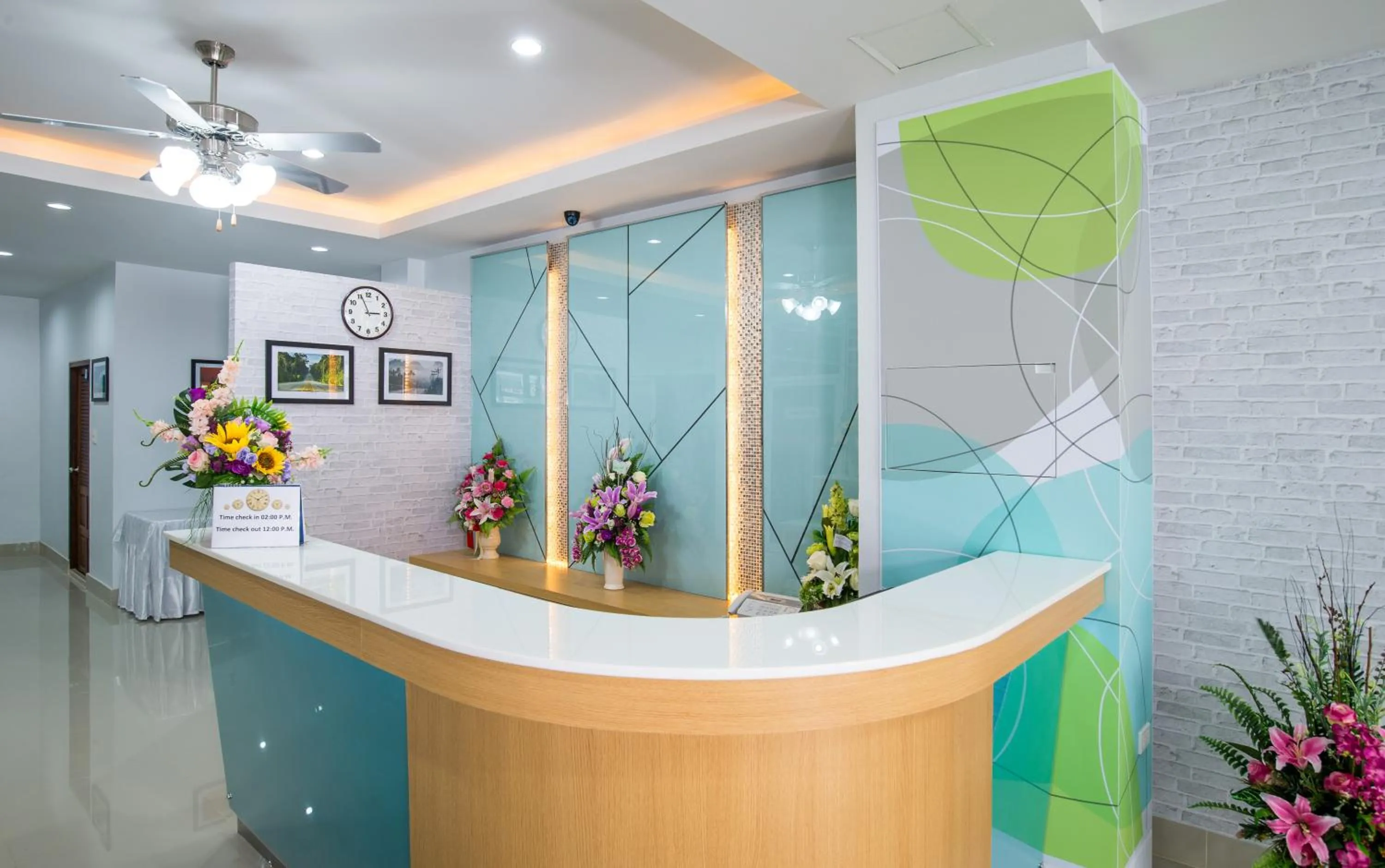 Facade/entrance in Lada Krabi Express