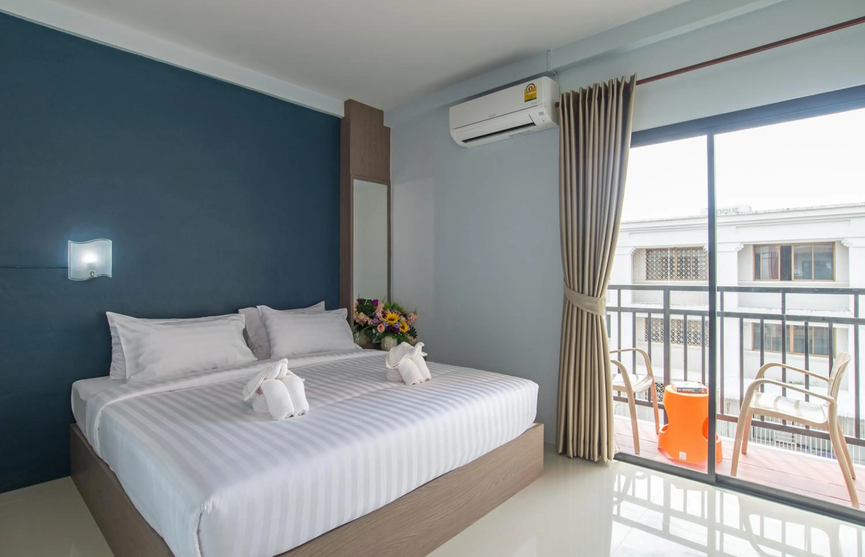 Bed in Lada Krabi Express