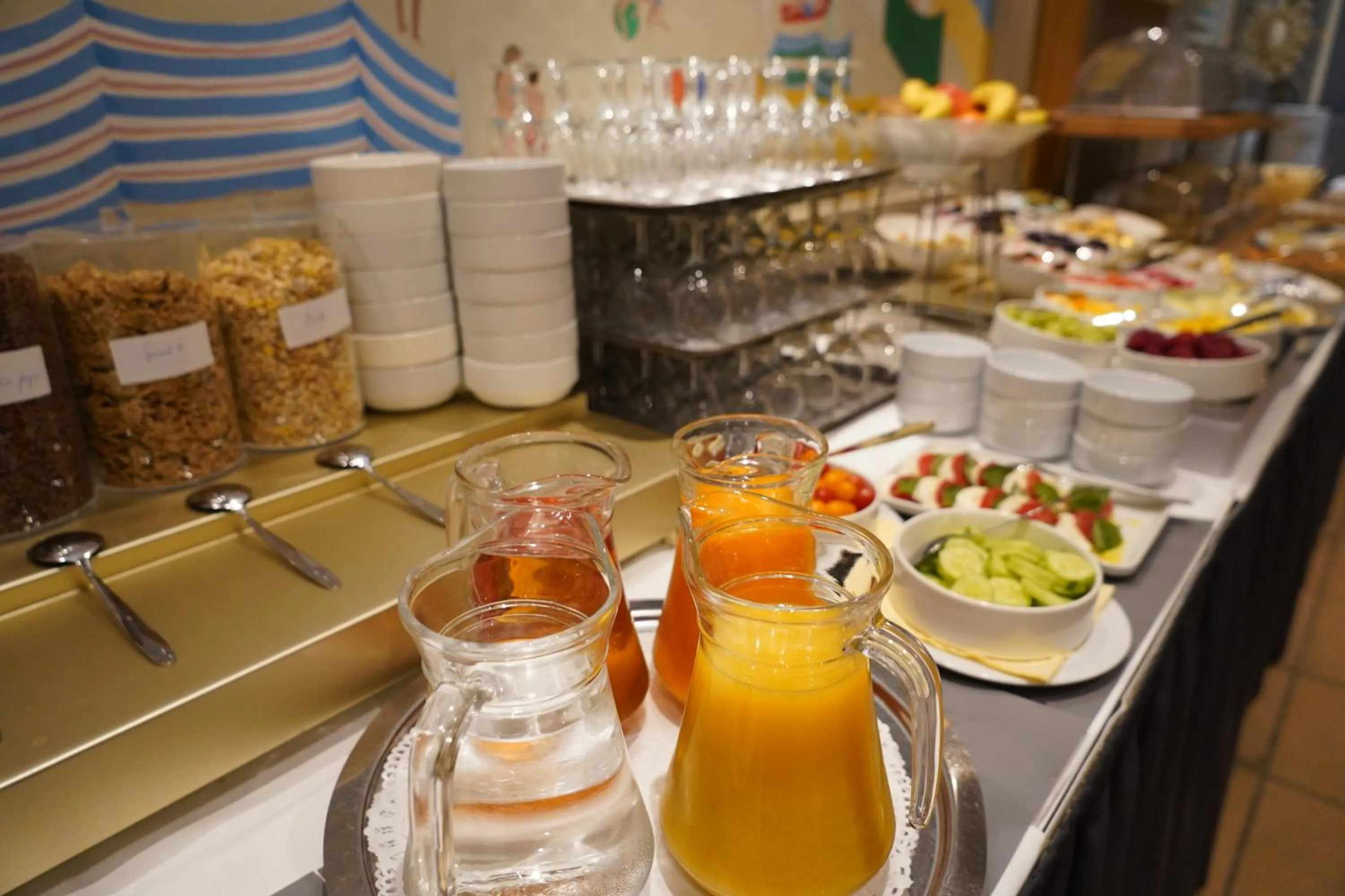 Buffet breakfast in Hotel Prins Boudewijn