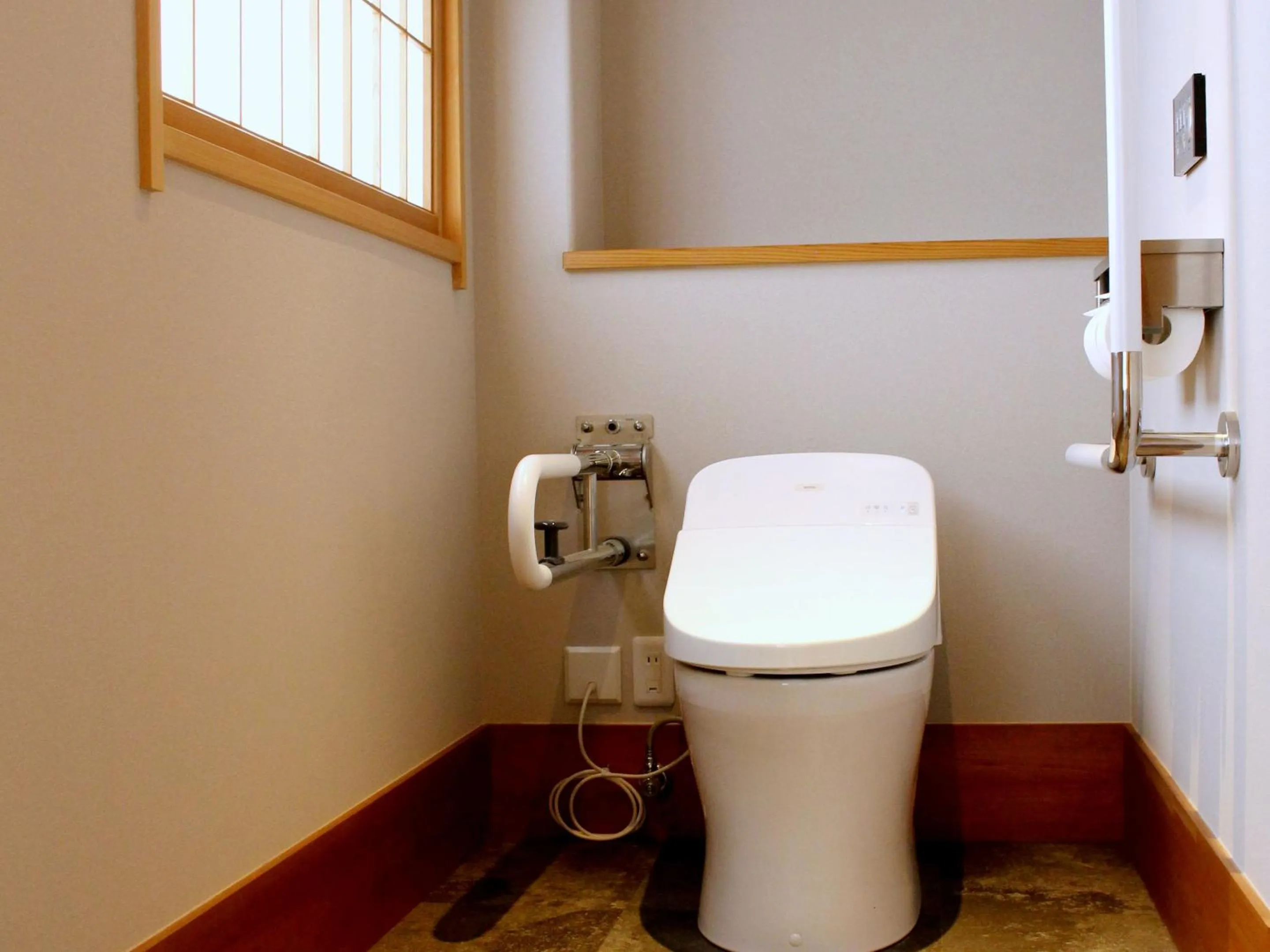 Toilet in Ryotei Jyusouya