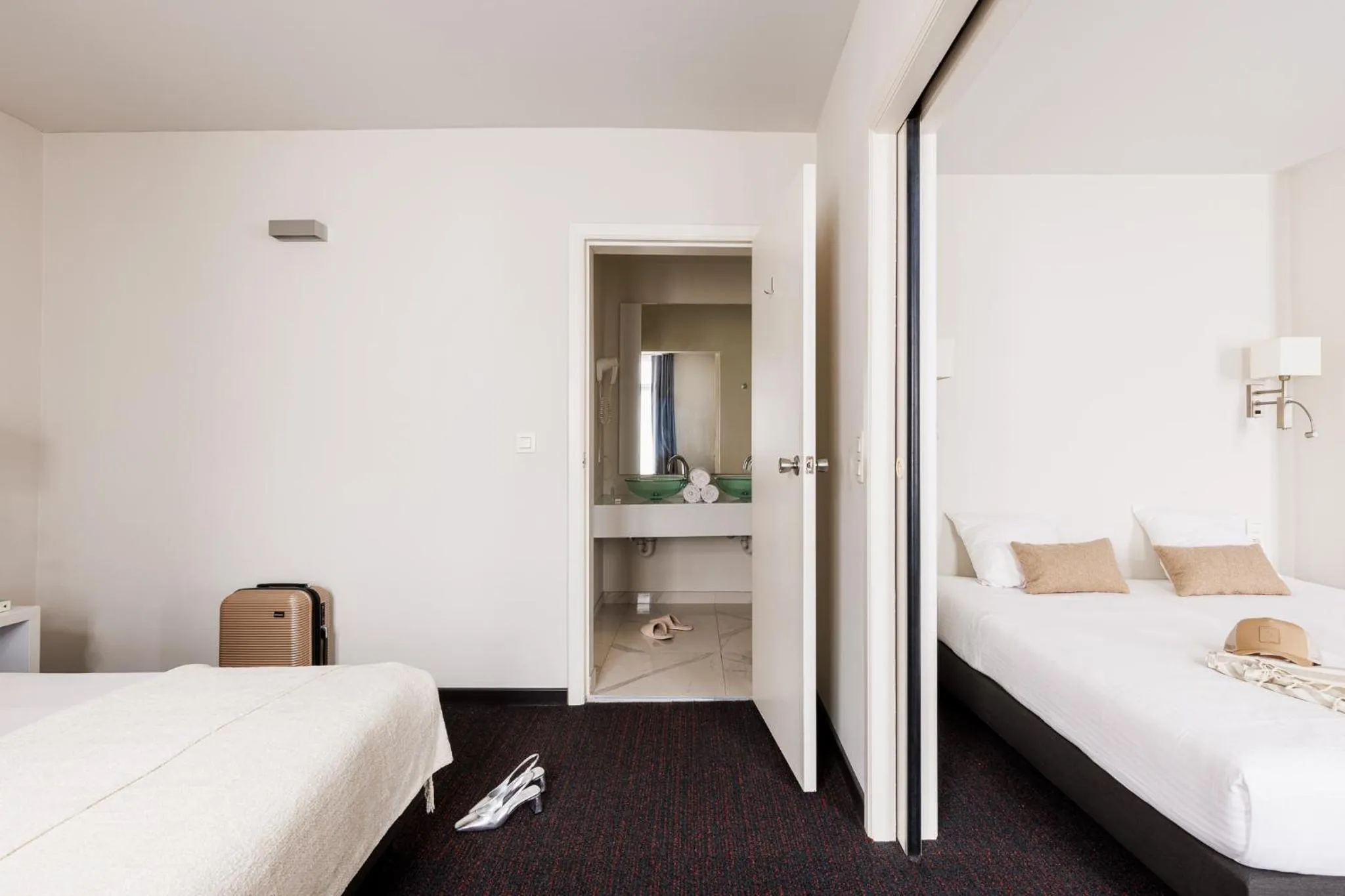 Bed in Hotel Saint Sauveur by WP Hotels