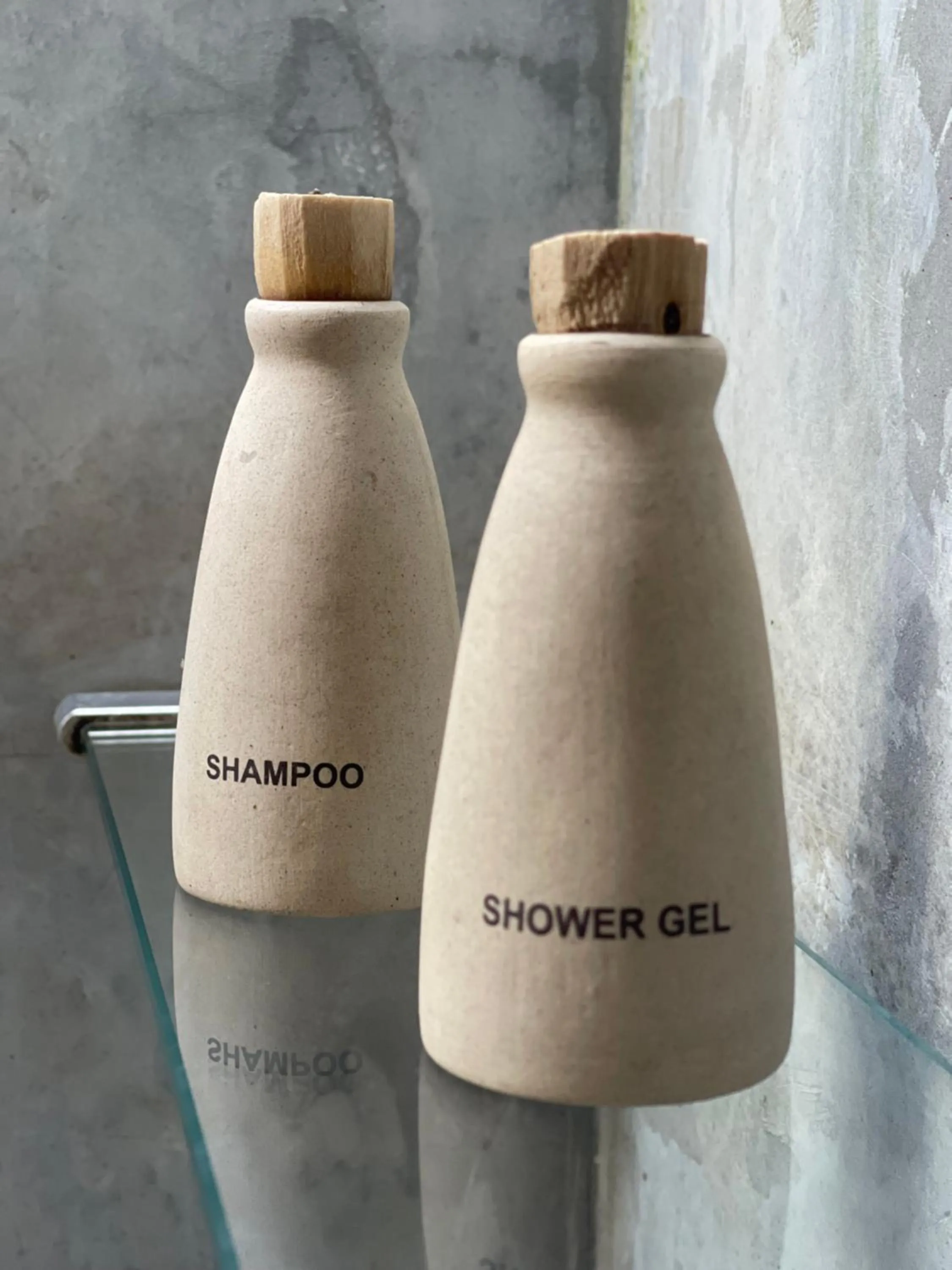 Shower in Yakaduru - Yala