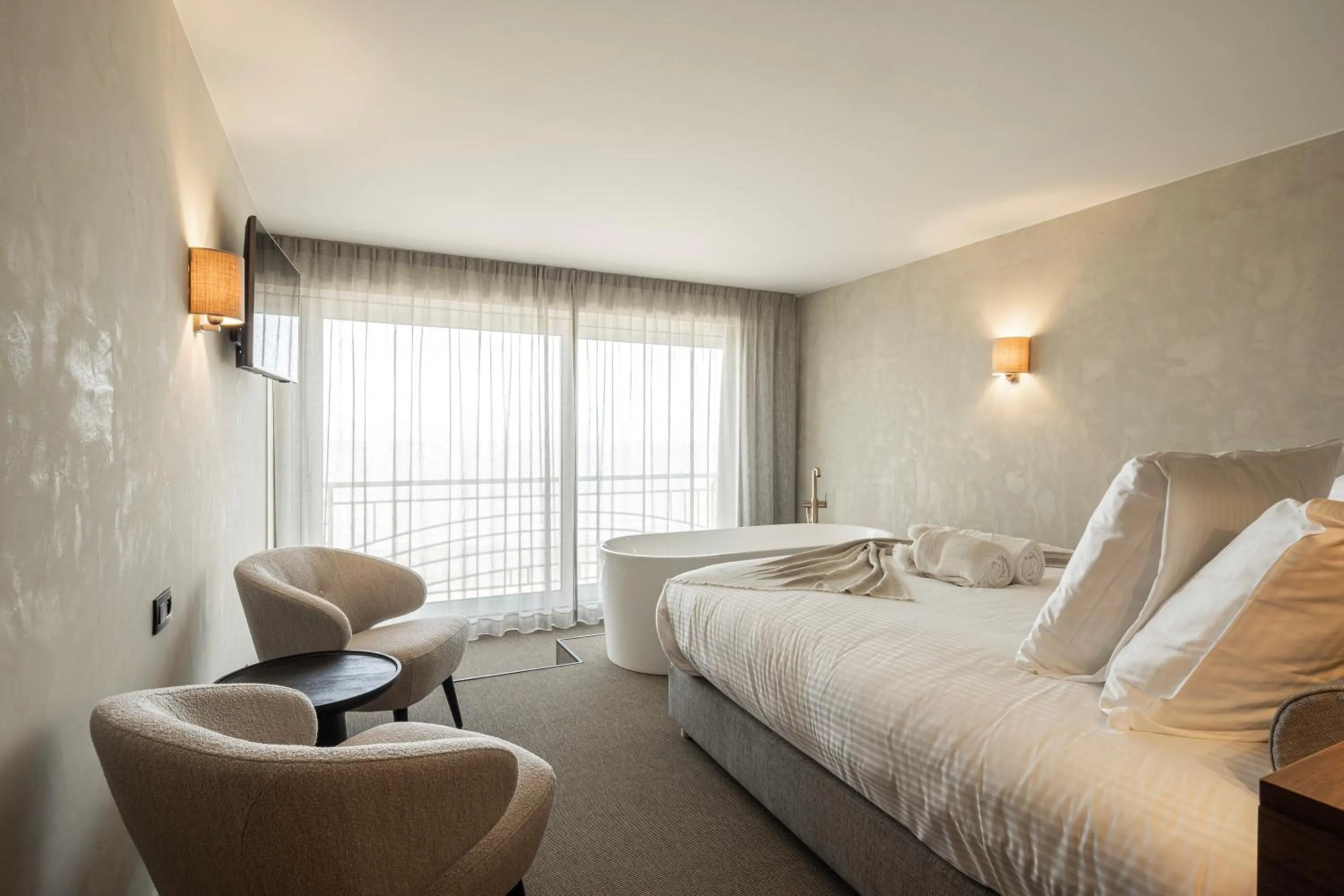 Bed in Hotel Beach Palace by CW Hotel Collection