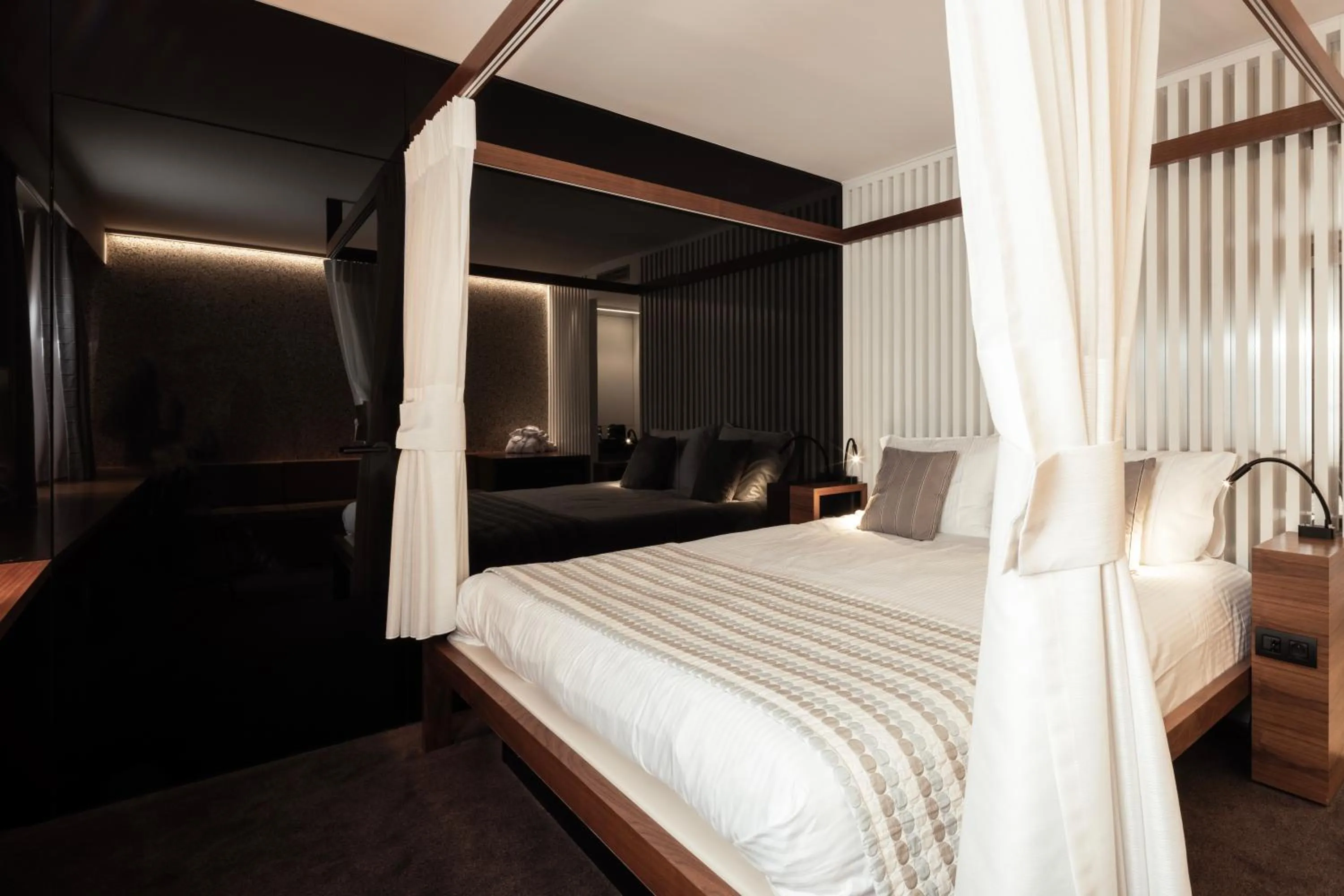 Suite with Sea View - Pet Free Room in Hotel Beach Palace by CW Hotel Collection