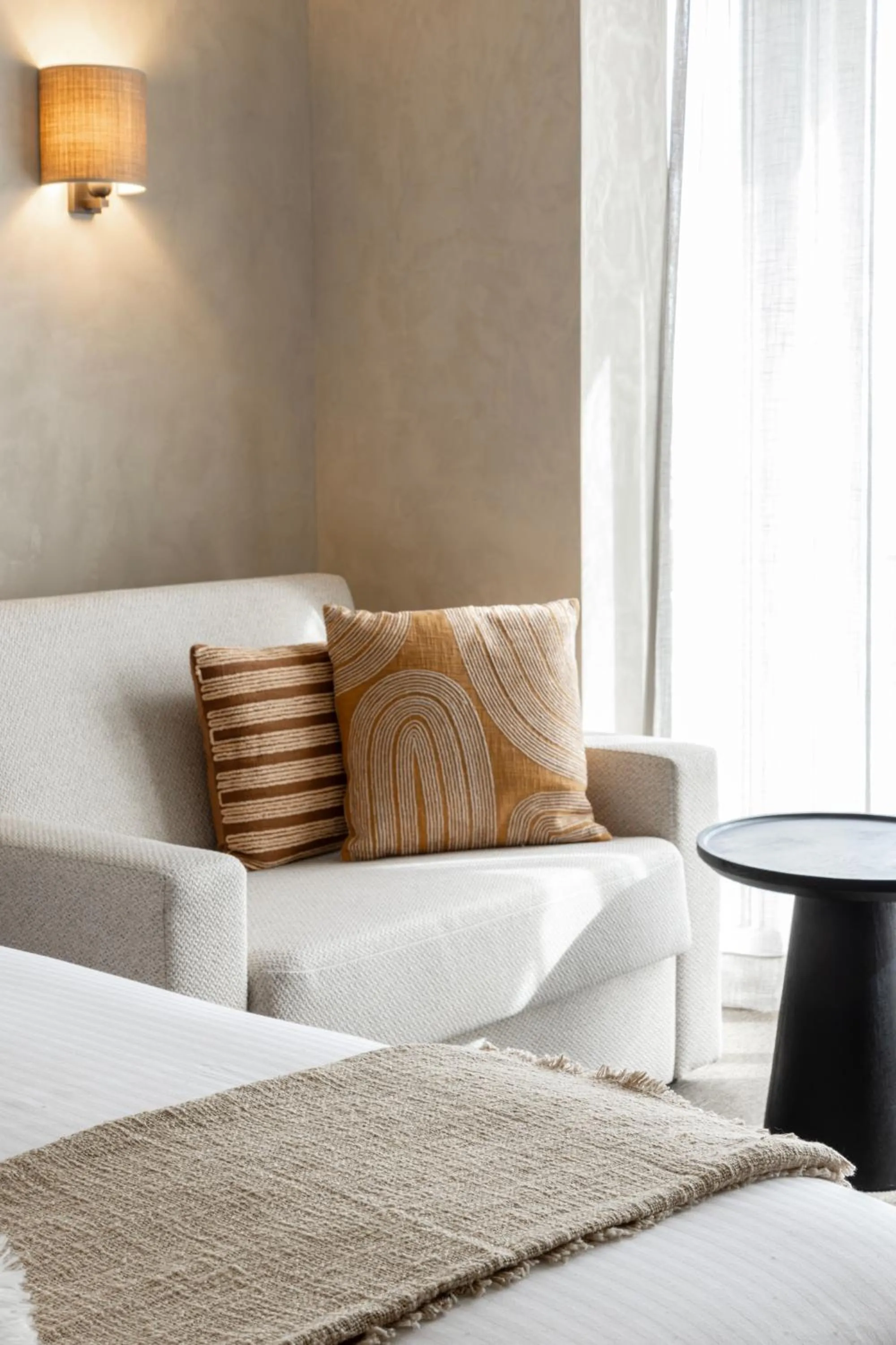 Seating area, Bed in Hotel Beach Palace by CW Hotel Collection