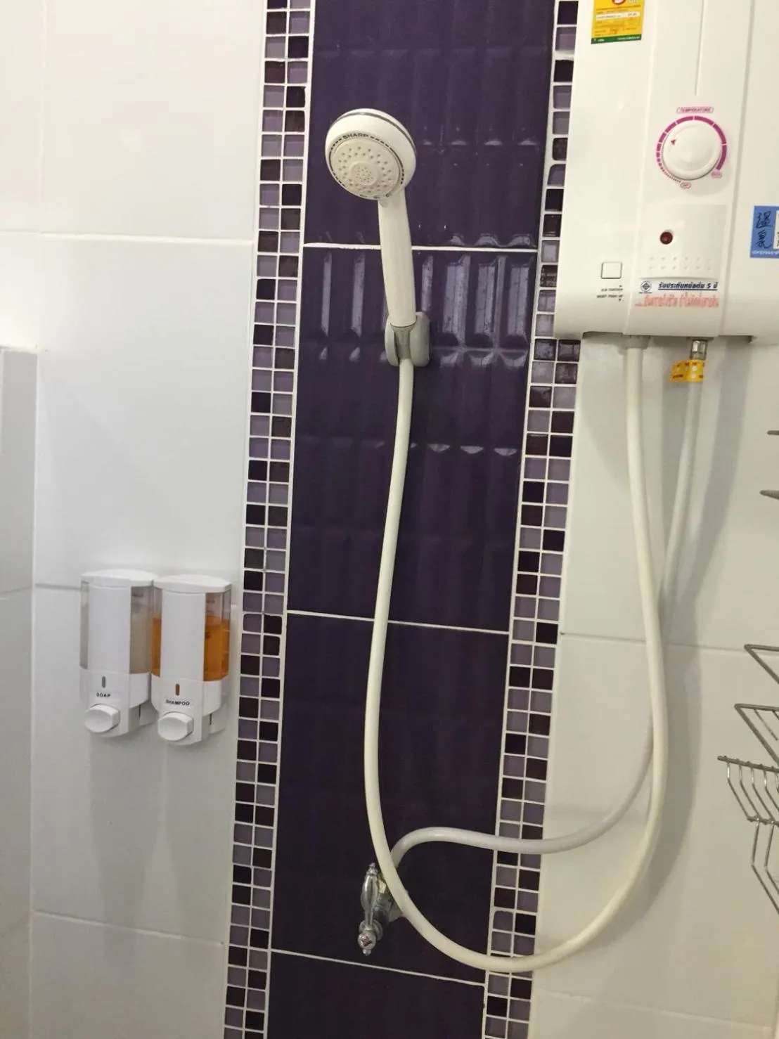 Shower in Connect Apartment