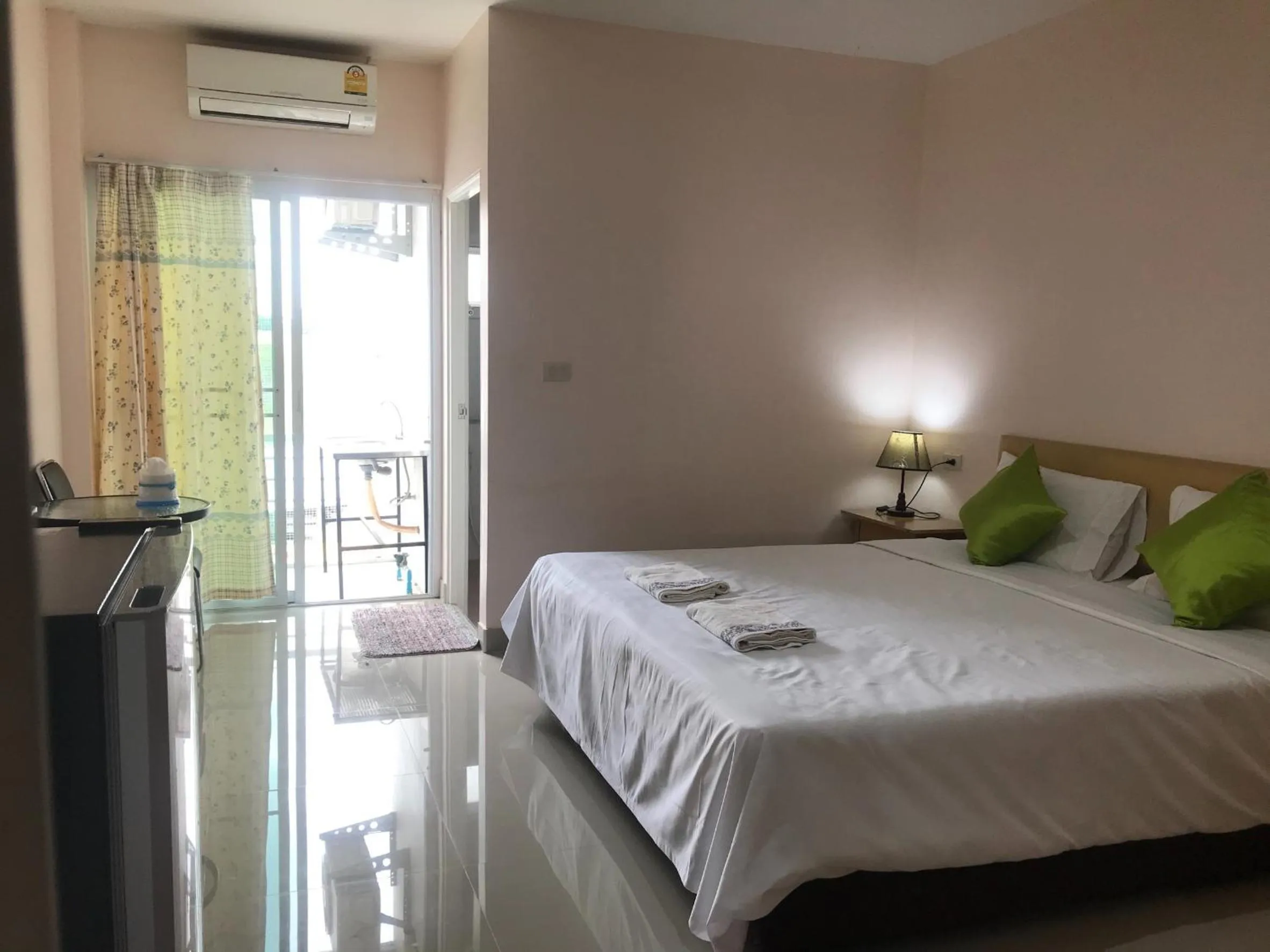 Photo of the whole room, Bed in Connect Apartment