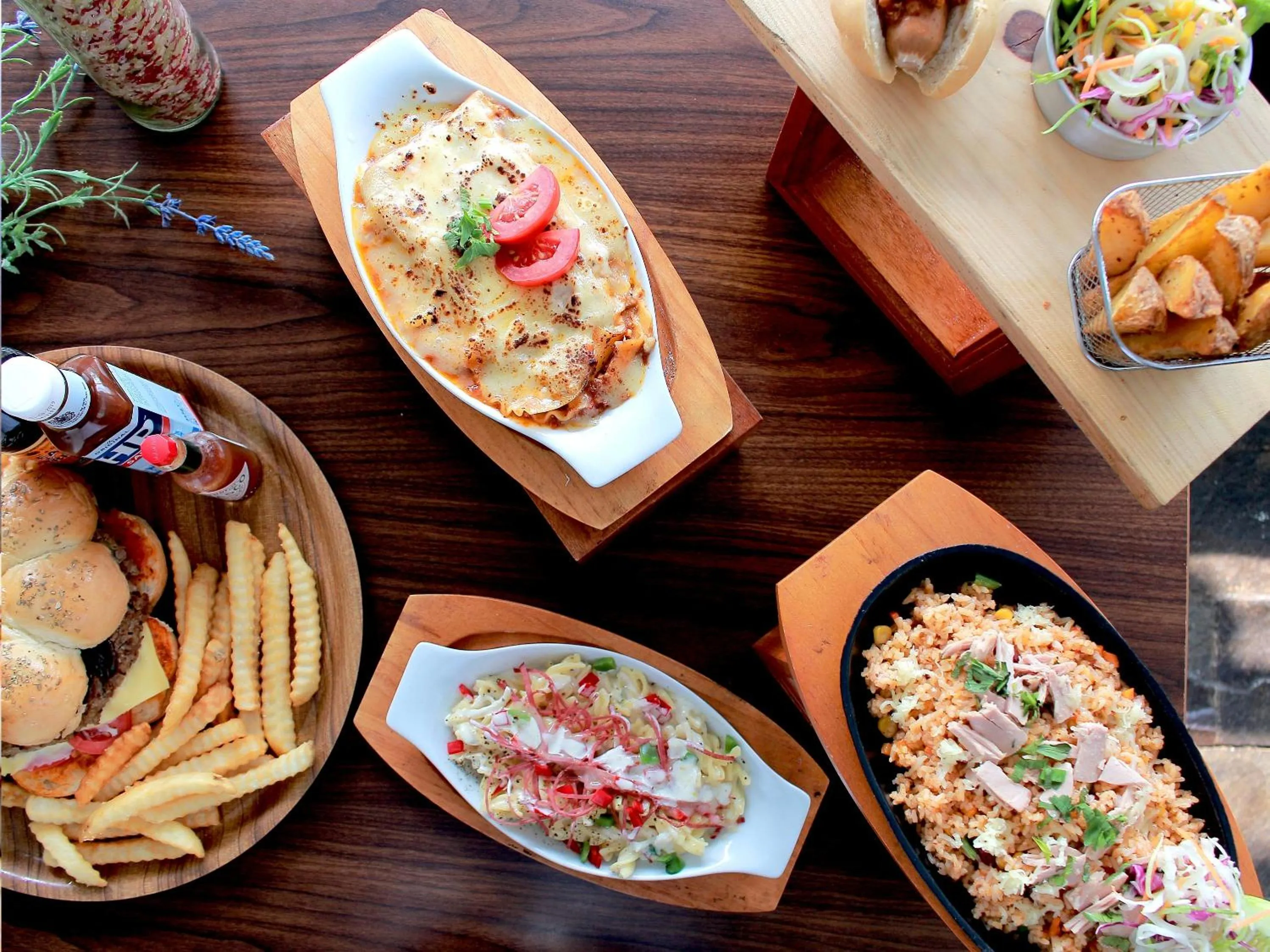 Food in Forbis Hotel