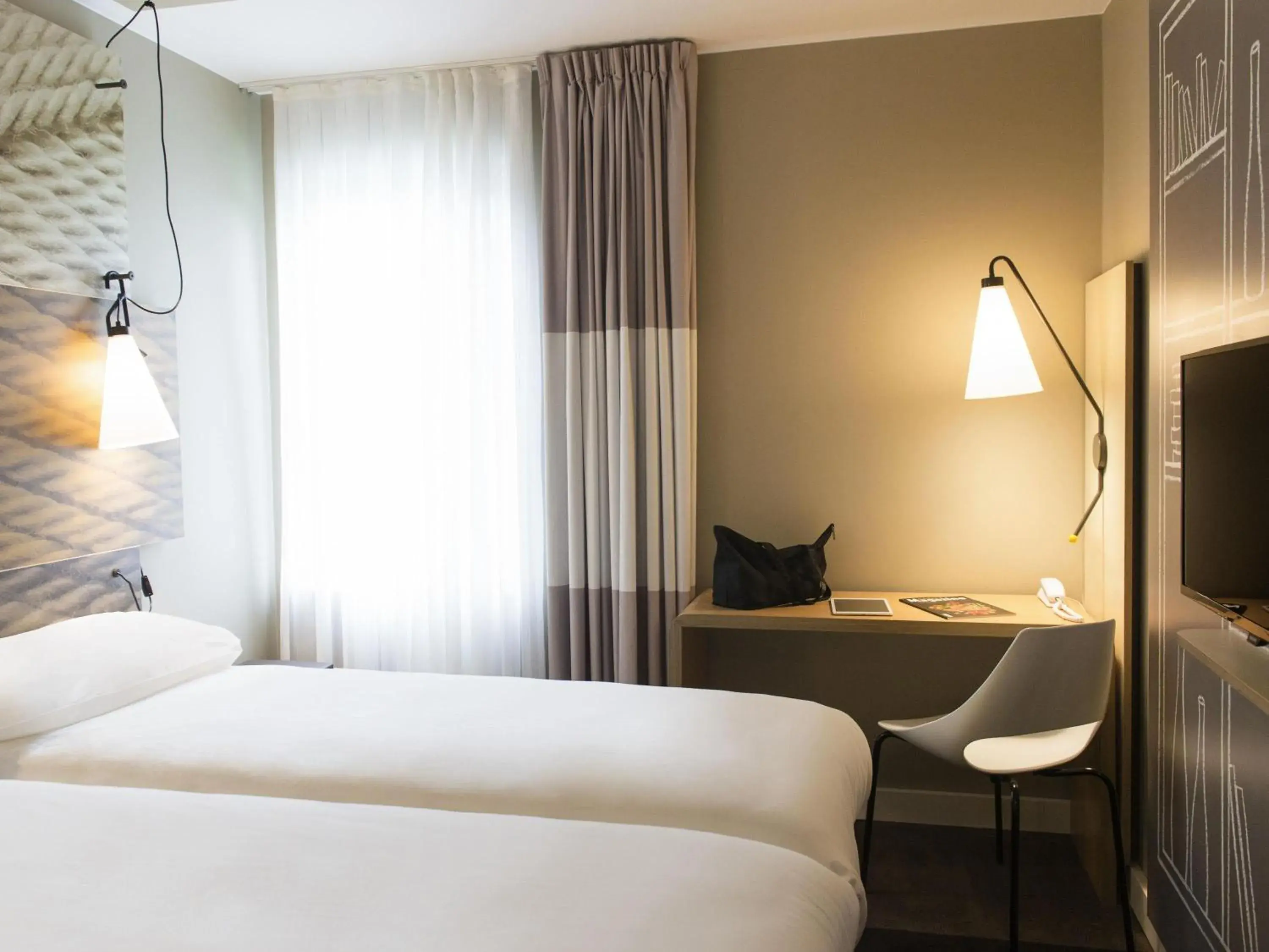 Standard Twin Room in Ibis Wavre Brussels East Standard Twin Room in Ibis Wavre Brussels East