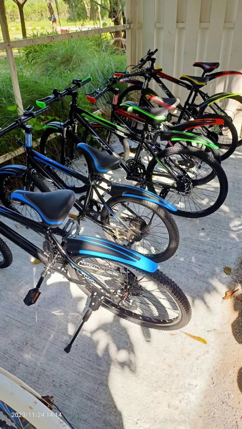 Cycling in Terrua Main Ten Villa Garden