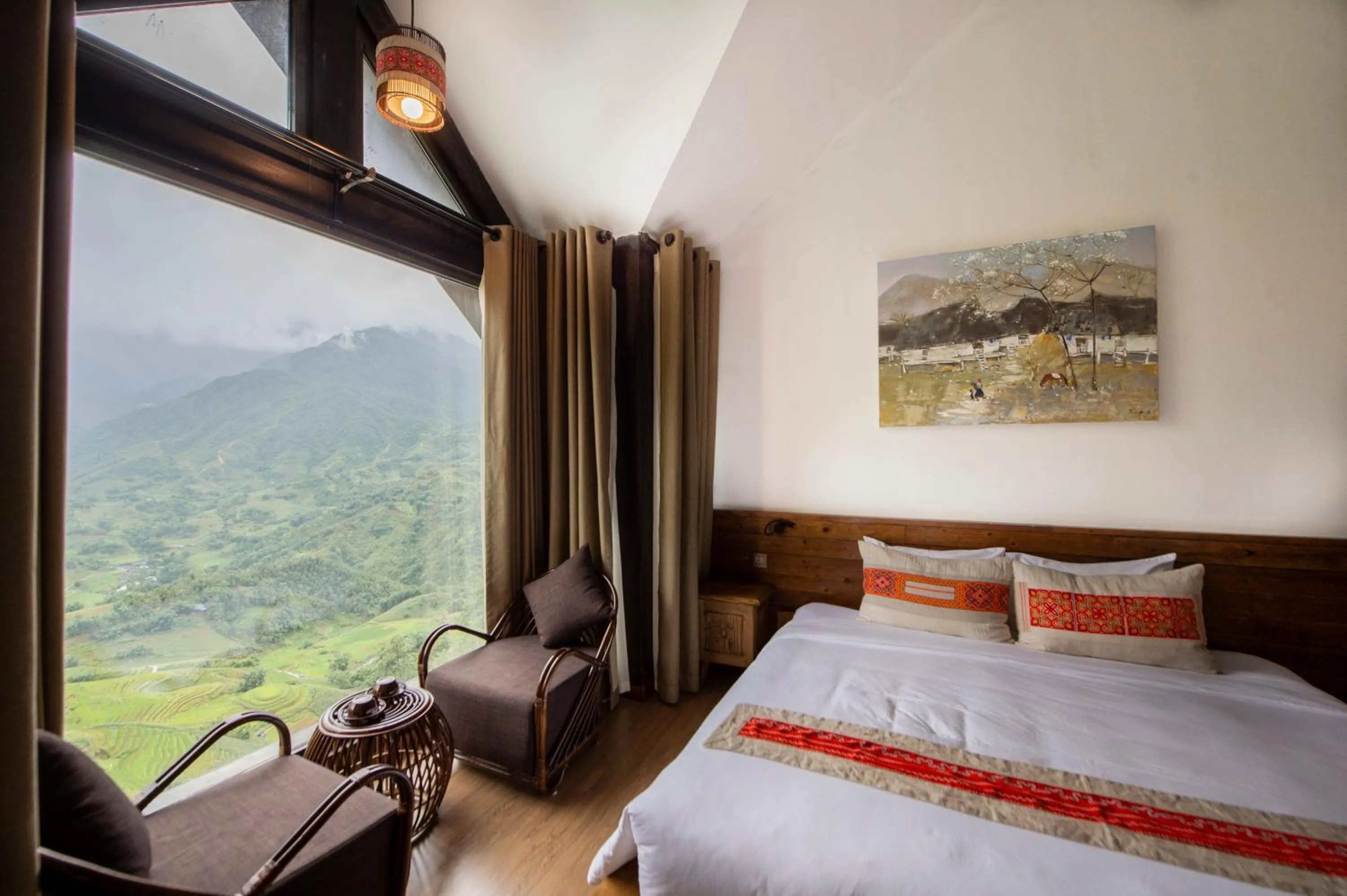 Mountain view, Bed in Sapa Jade Hill Resort & Spa
