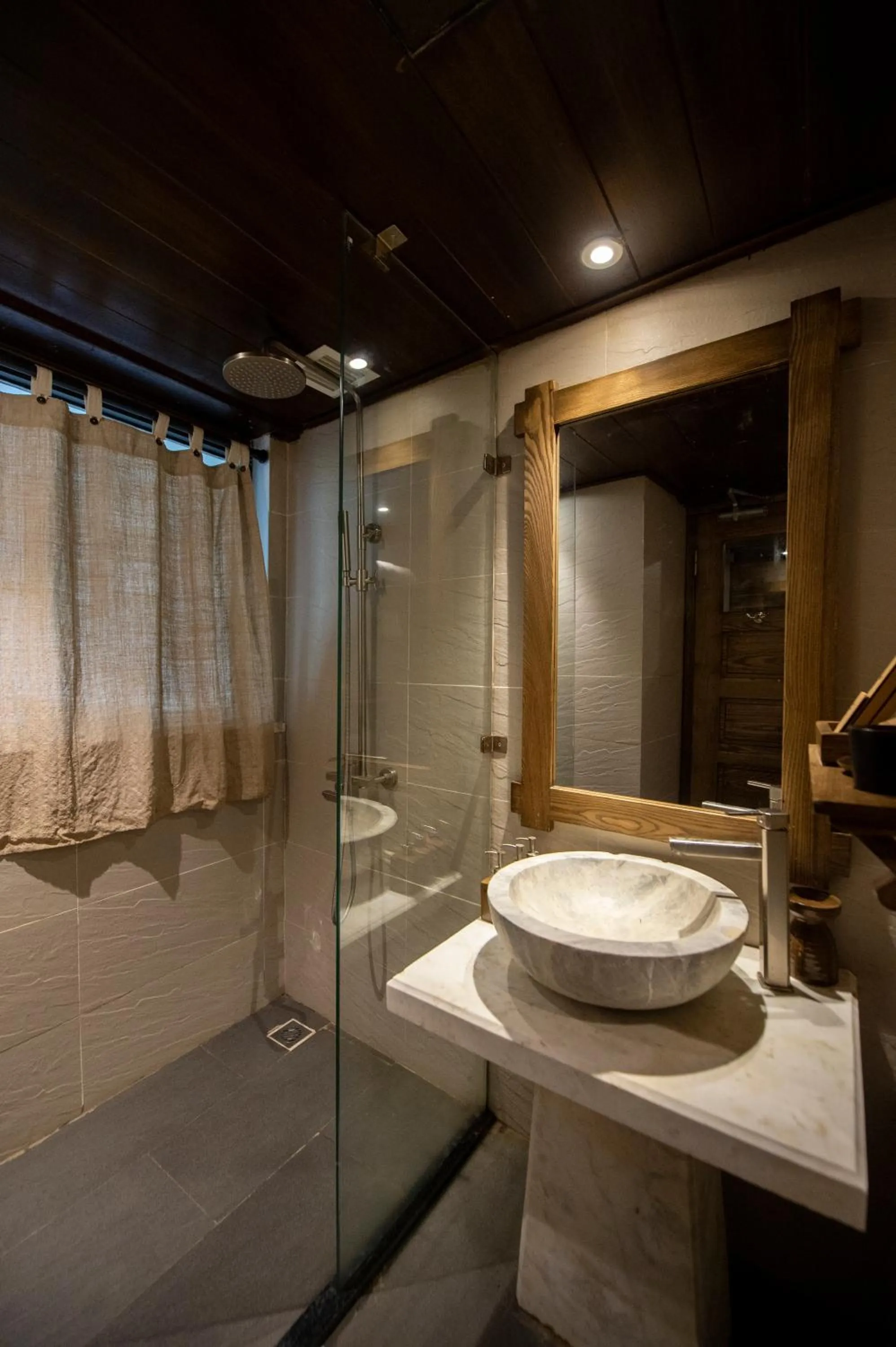 Bathroom in Sapa Jade Hill Resort & Spa