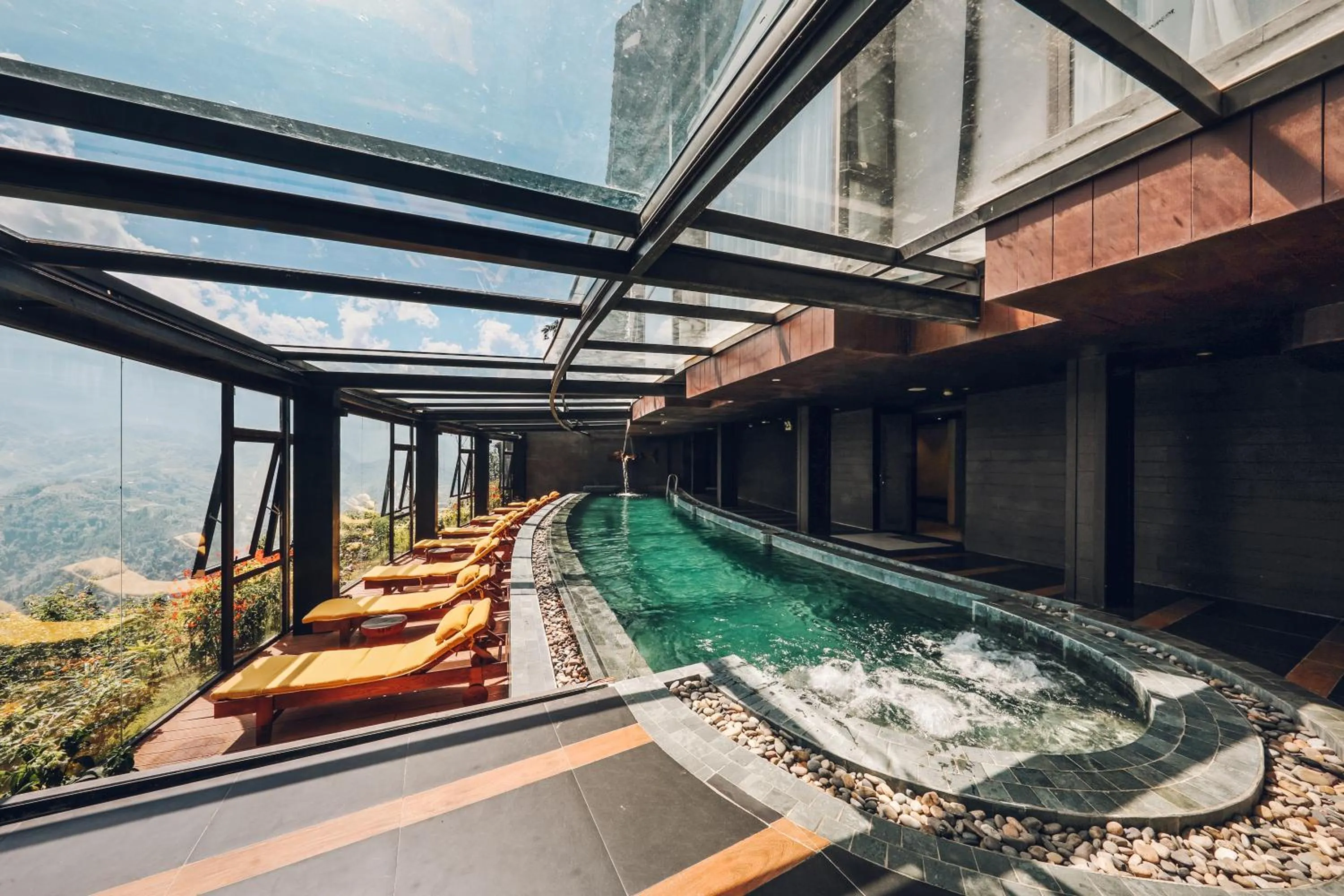 Swimming pool in Sapa Jade Hill Resort & Spa