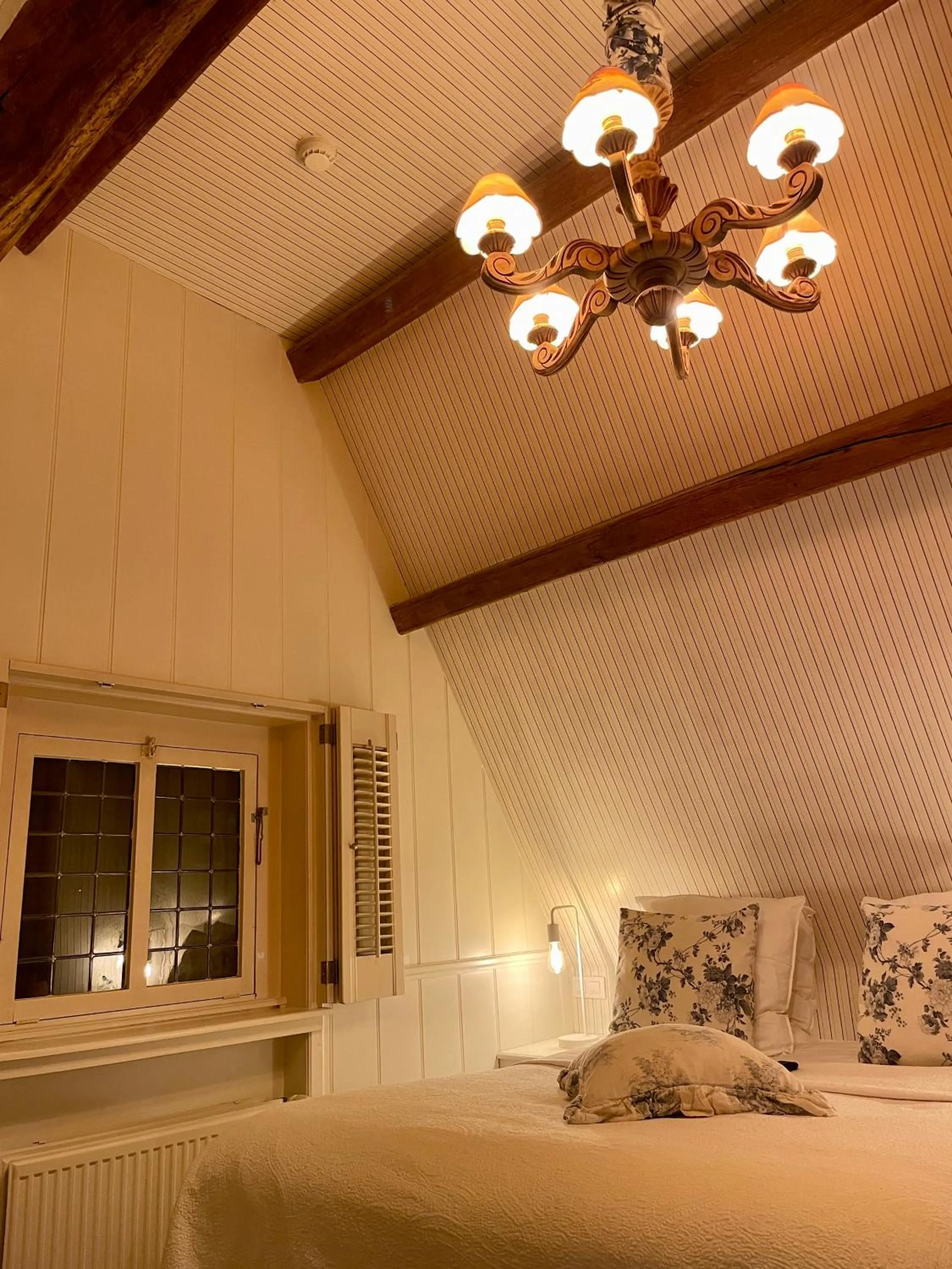 Bedroom, Bed in Relais Bourgondisch Cruyce, A Luxe Worldwide Hotel