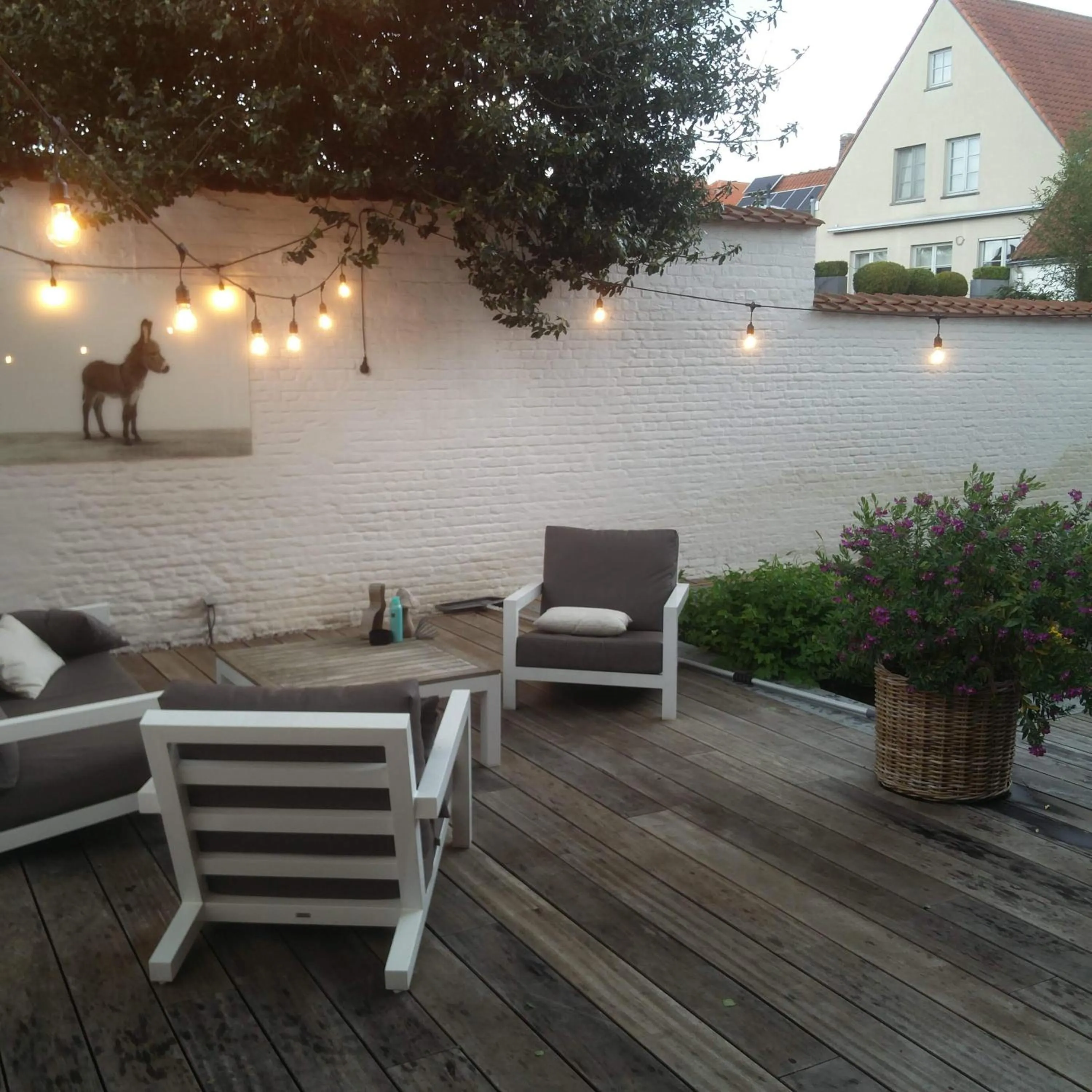 Property building in b&b les invités